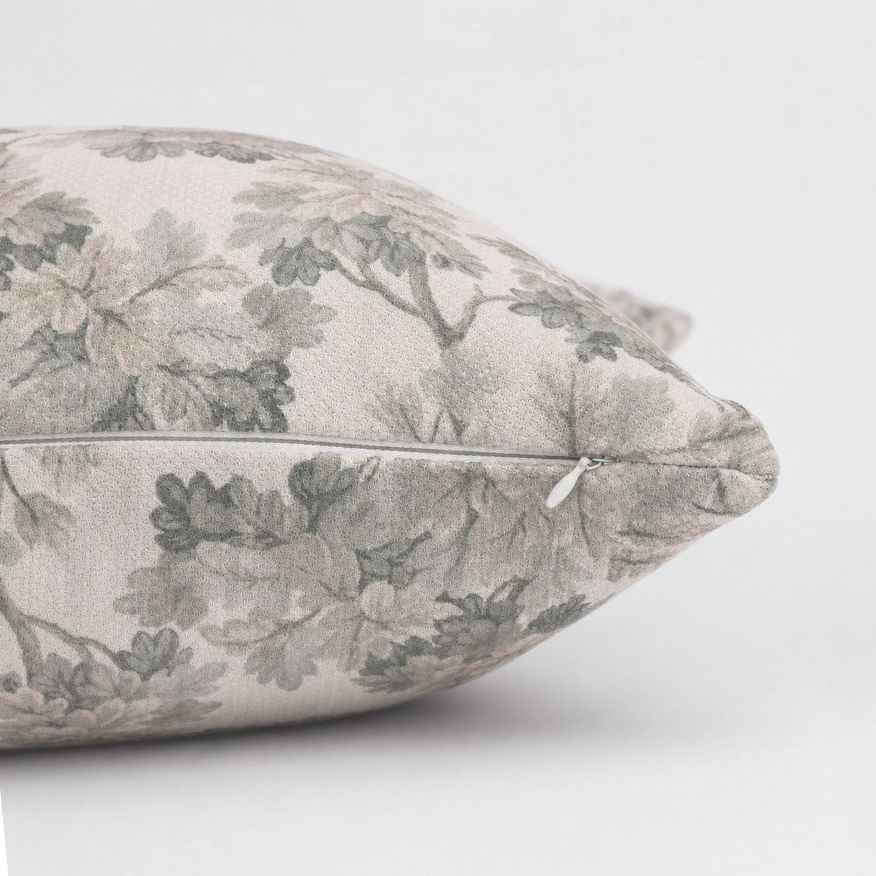 Aveline Vintage Floral Print Pillow Cover