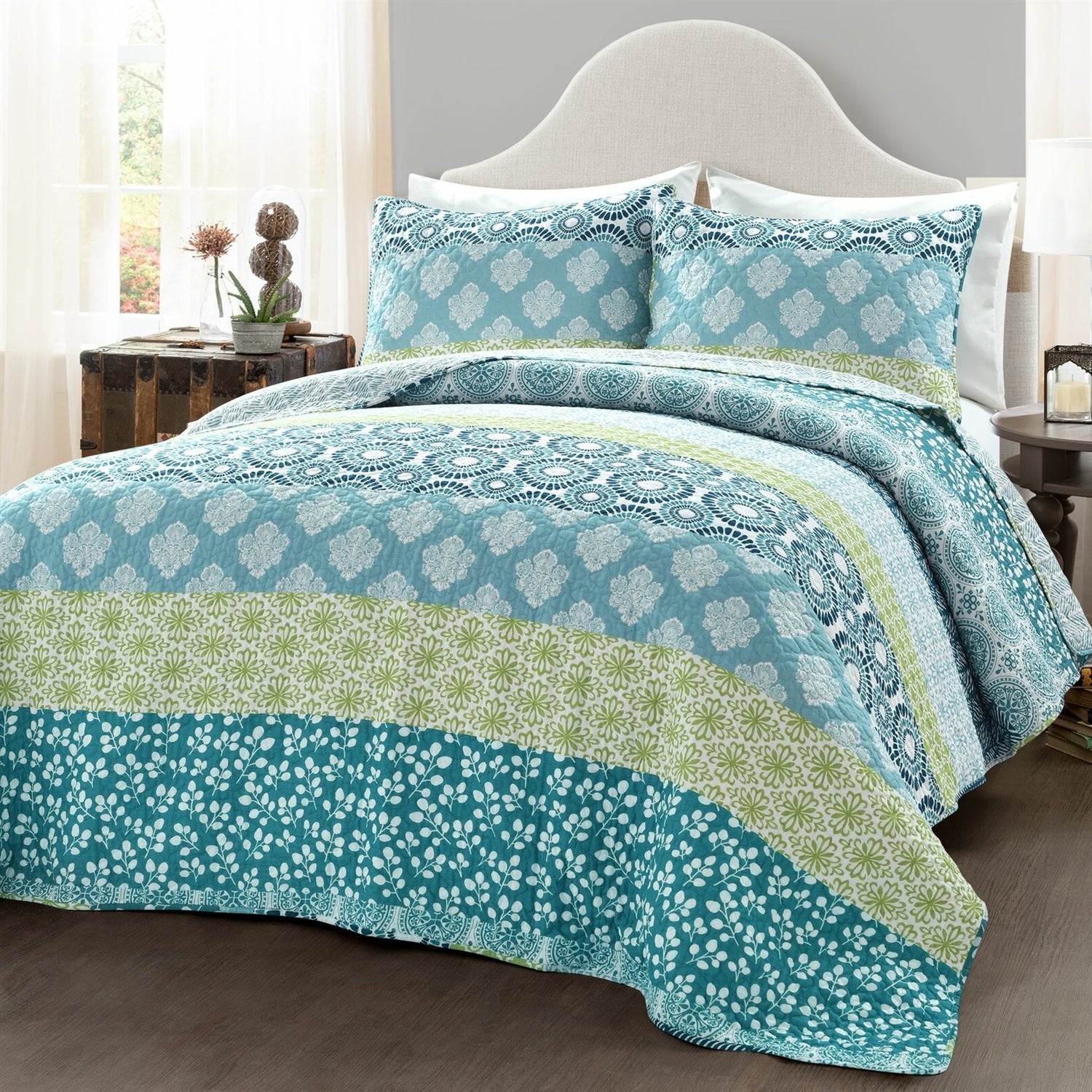 Full/Queen Cotton 3 Piece Reversible Blue White Green Floral Damask Quilt Set-0