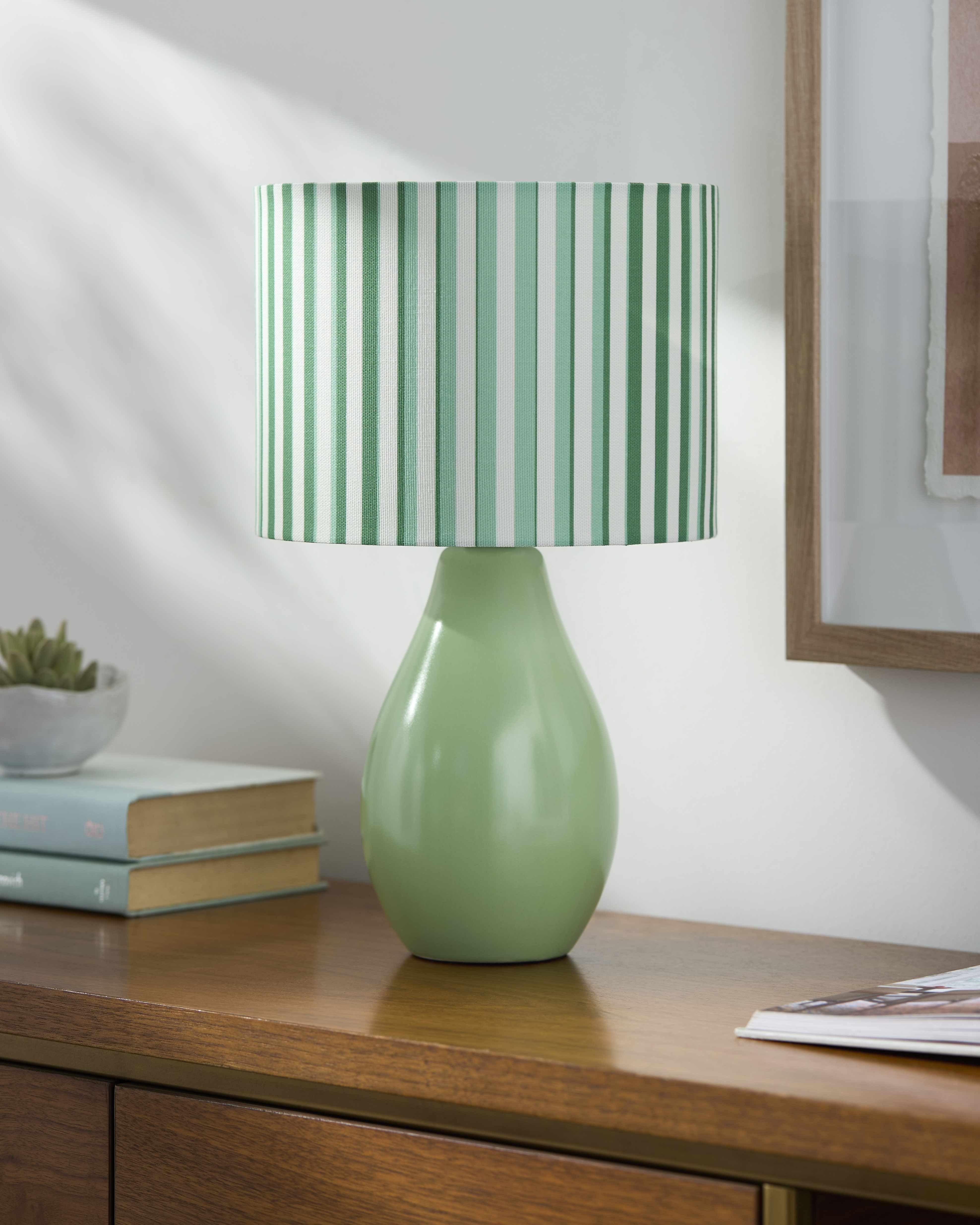 Beitbridge Table Lamp-0