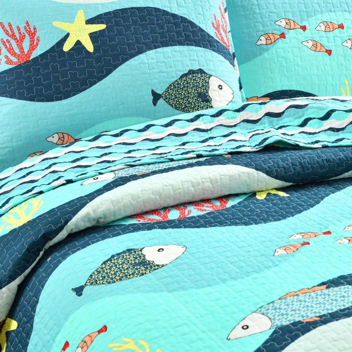 Sea Life Quilt Set
