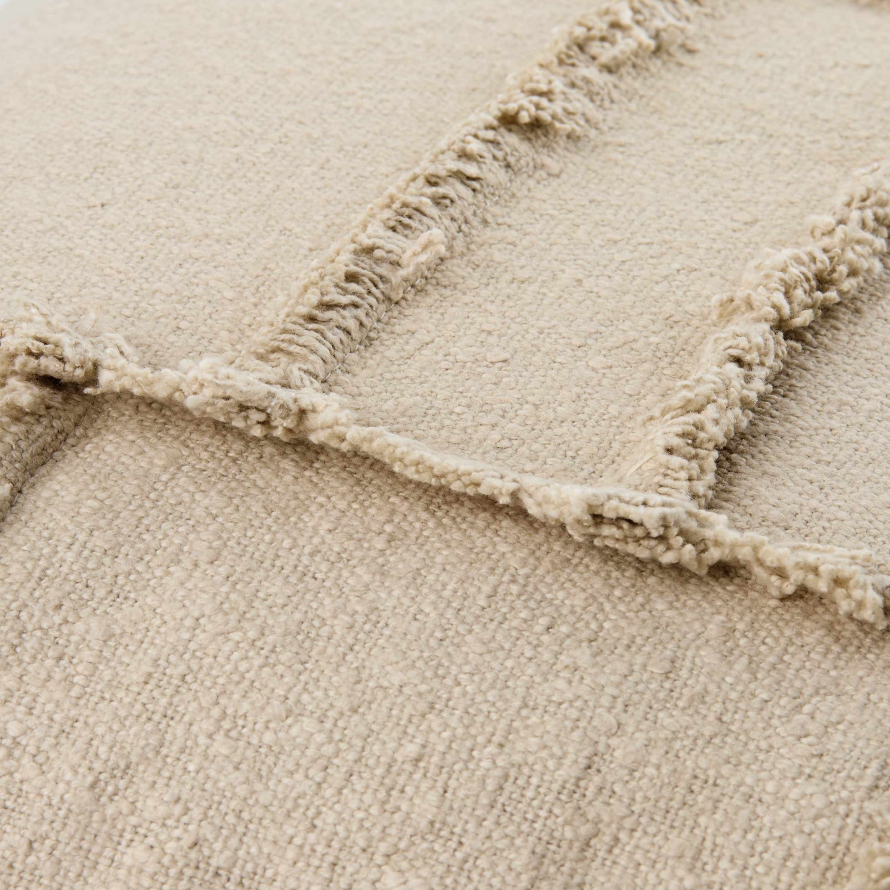 Chesmu Throw Pillow-1