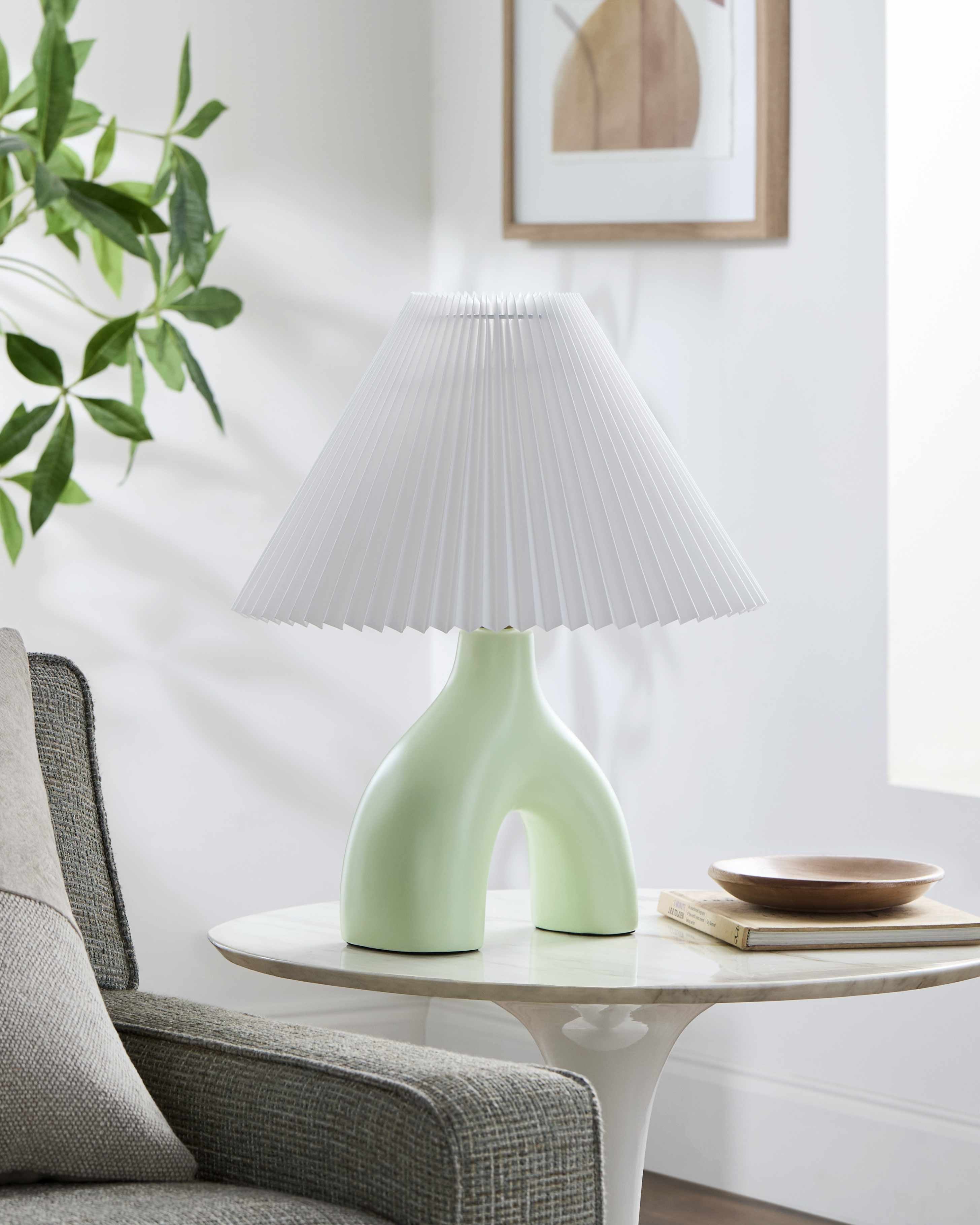 Ottenhofen White Table Lamp-0