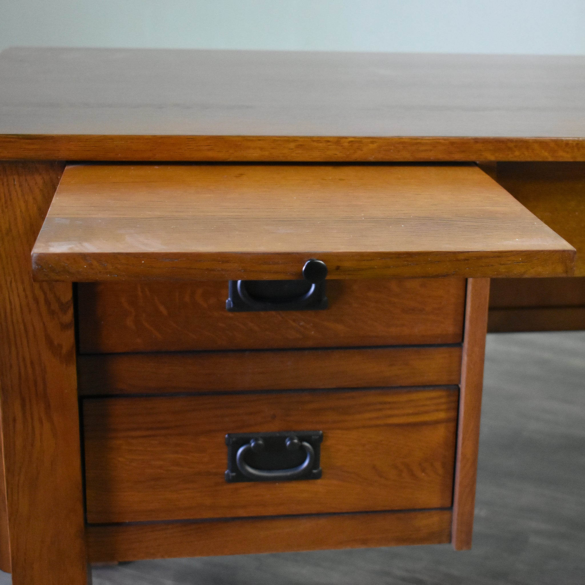 Mission Quarter Sawn Oak 5 Drawer Desk - Michael's Cherry
