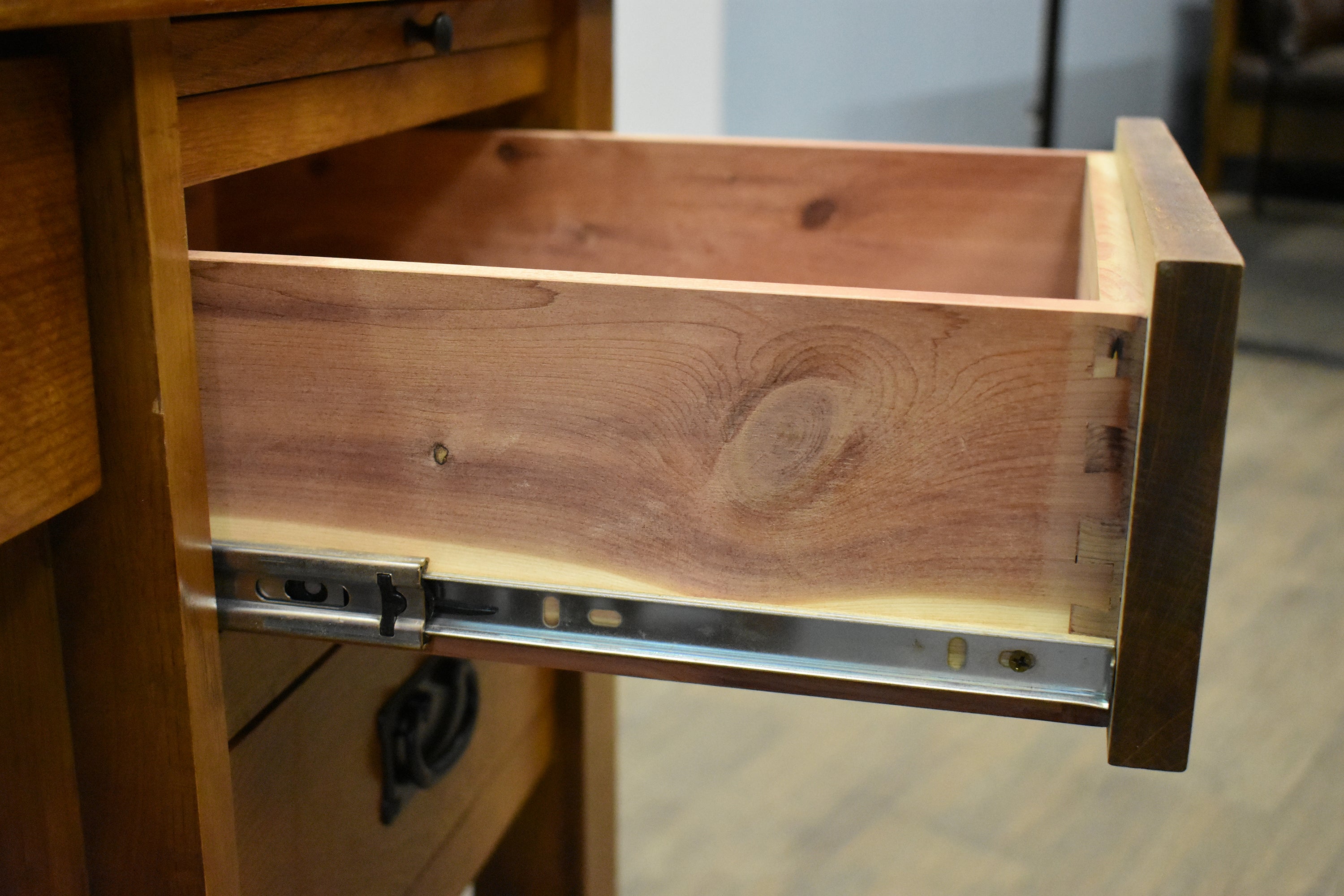Mission Quarter Sawn Oak 5 Drawer Desk - Michael's Cherry