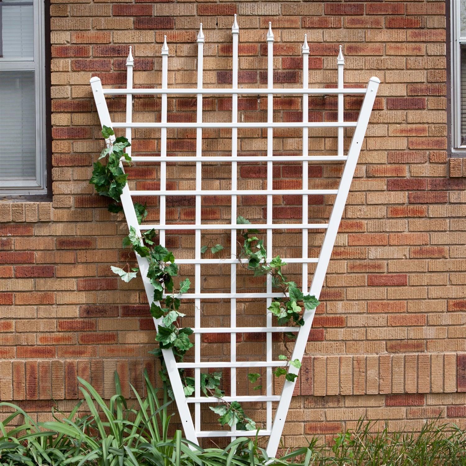 7.75 Ft Fan Shaped Garden Trellis with Pointed Finals in White Vinyl-0