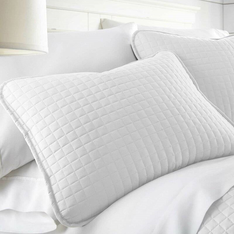 Full/Queen Lightweight White Ultra Soft 3-Piece Microfiber Quilt Set-2