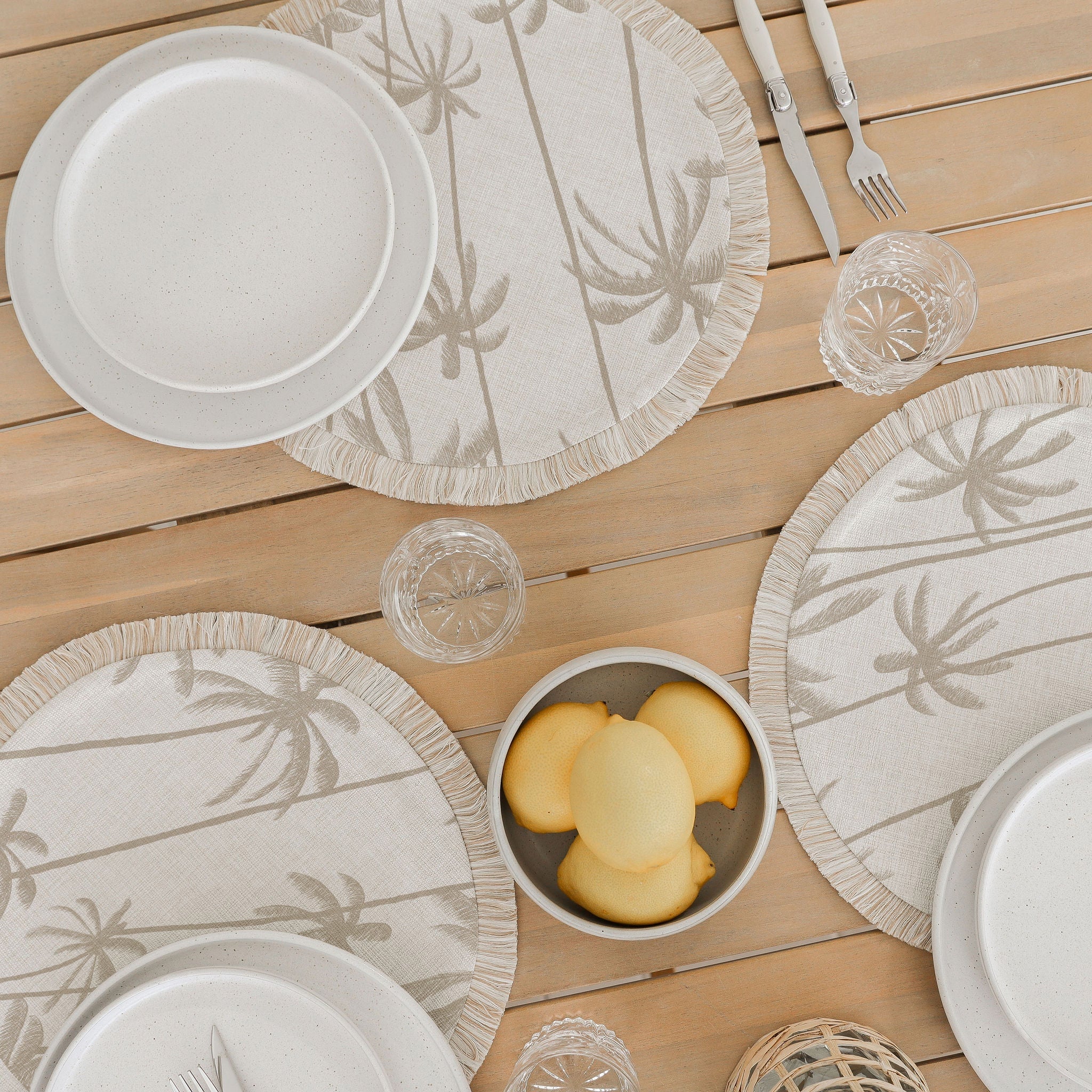 Round Placemat-Coastal Fringe-Tall Palms Beige-40cm-1