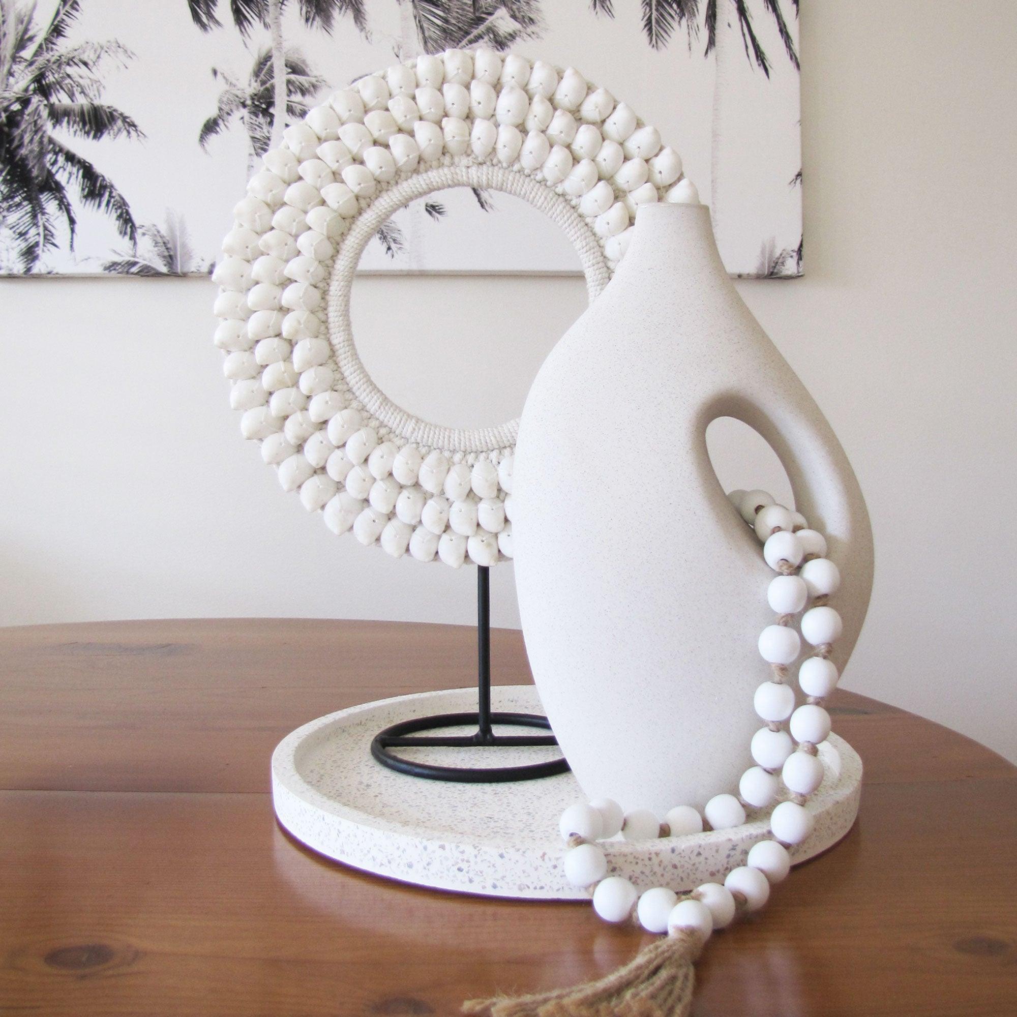 Tribal Shell Decor Stand-White Shells-Medium - PRHOMZ