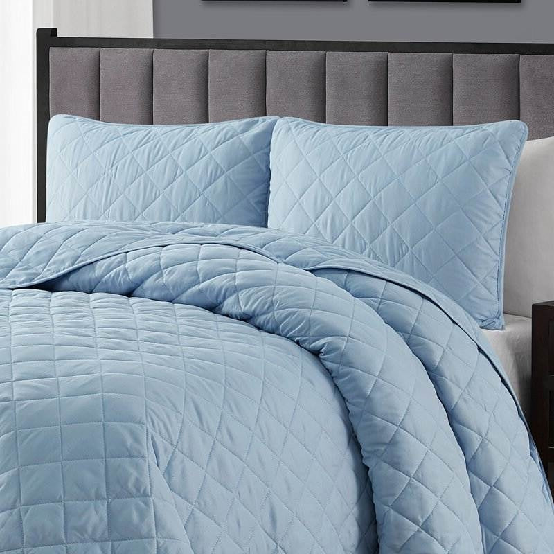 Full/Queen 3-Piece Light Blue Polyester Microfiber Reversible Diamond Quilt Set-2