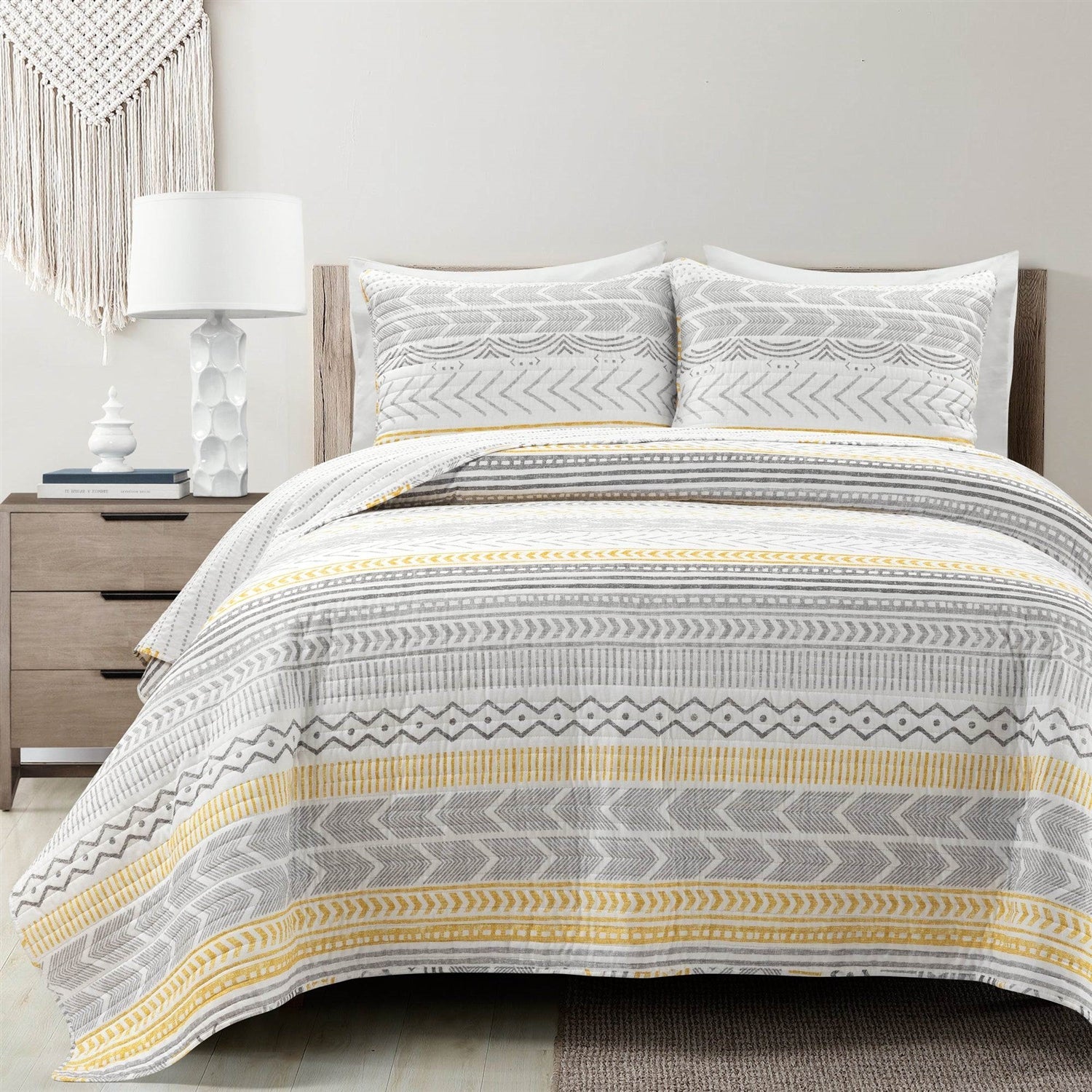 Full/Queen Scandinavian Grey/Yellow Reversible Cotton Quilt Set-0