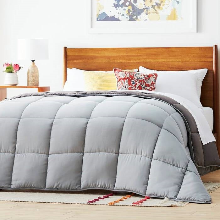 Full Size All Seasons Plush Light/Dark Grey Reversible Polyester Down Alternative Comforter-0