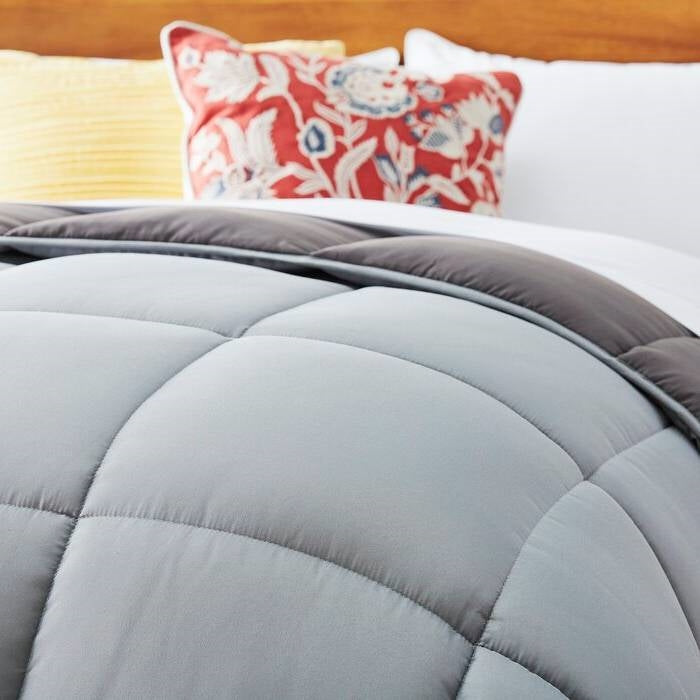 Full Size All Seasons Plush Light/Dark Grey Reversible Polyester Down Alternative Comforter-2