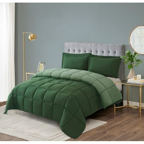 Full/Queen Traditional Microfiber Reversible 3 Piece Comforter Set in Green-1