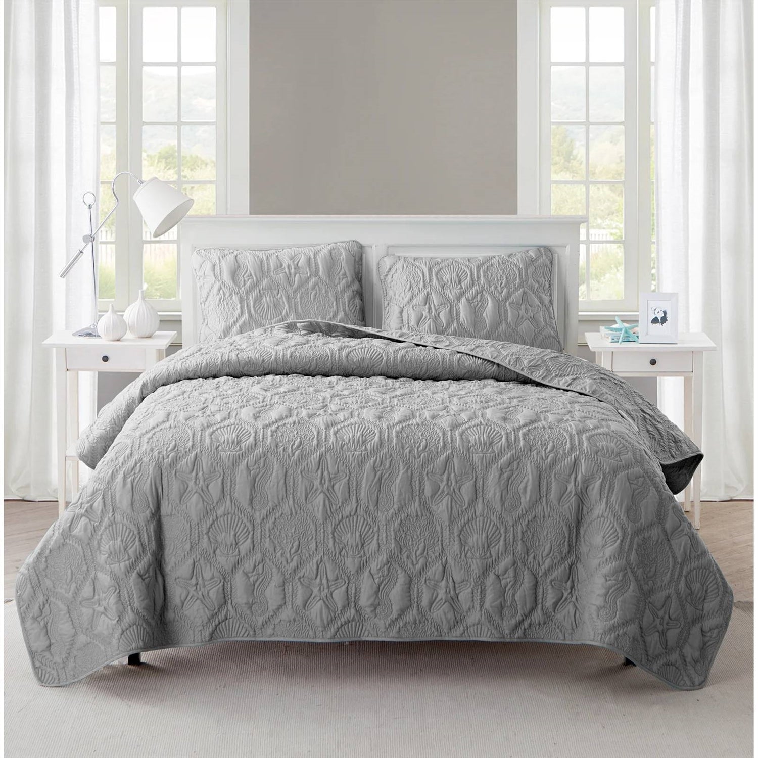 King Coastal Beach Embossed Starfish Seashell Seahorse Grey 3-Piece Quilt Set-0