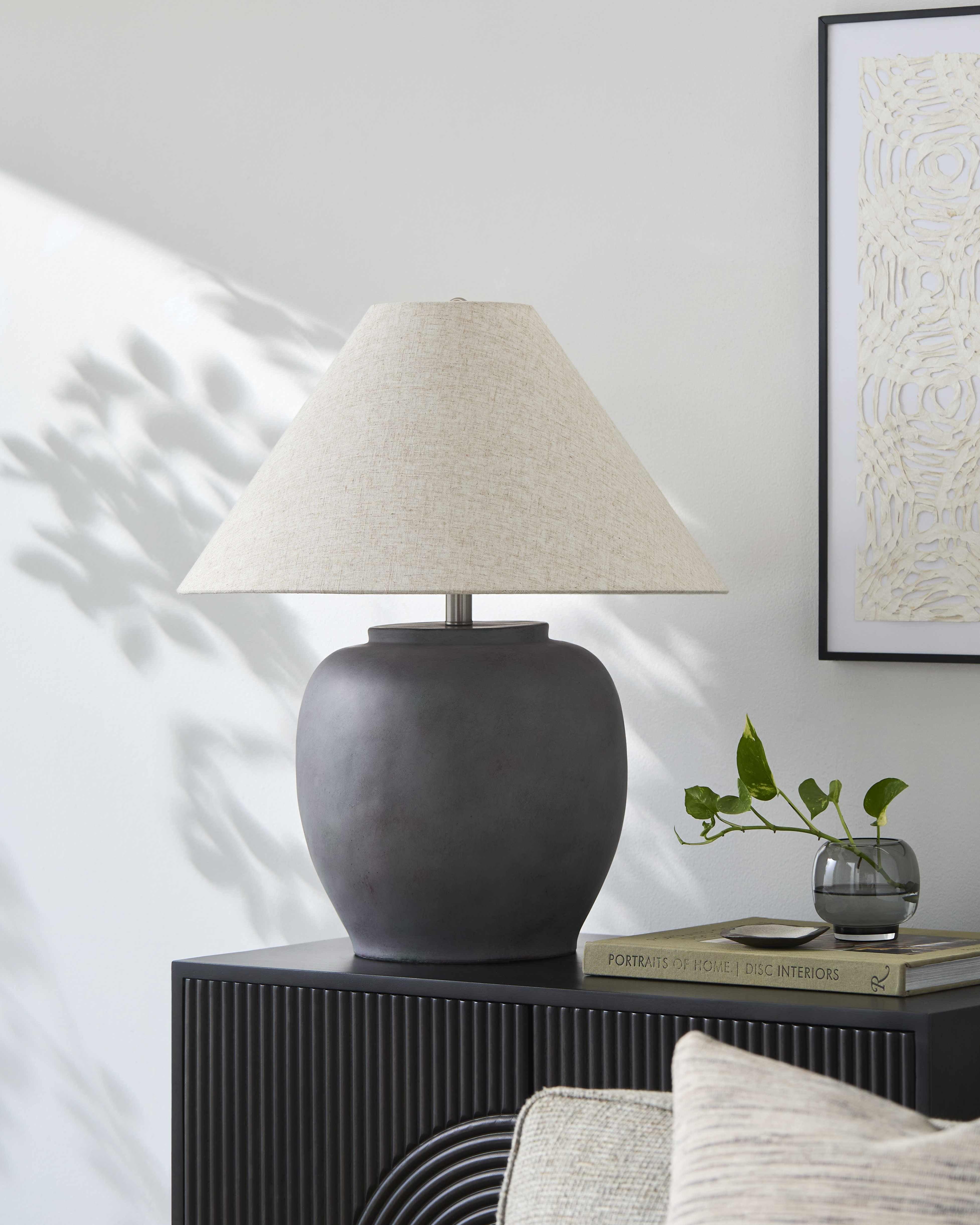Gurgurnica Table Lamp - PRHOMZ