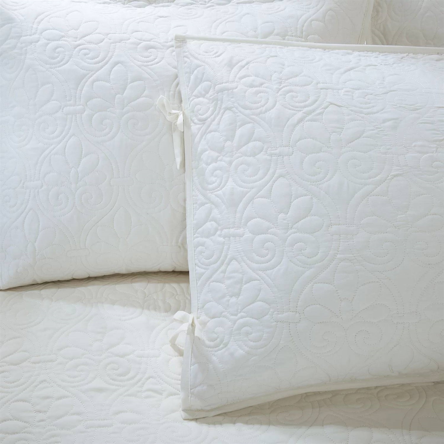 6-Piece Farmhouse Country Cottage Quilted White Reversible Daybed Cover Set-4