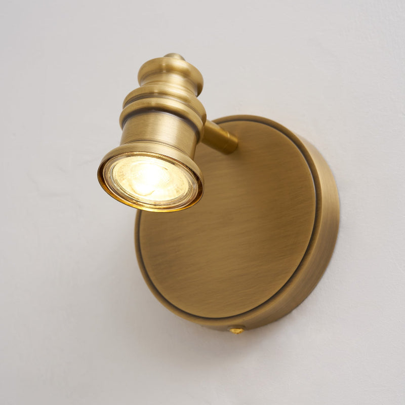 Vantage Series | Brass Linear Spotlight Bar with MR16 LED Heads for Vanity Lighting