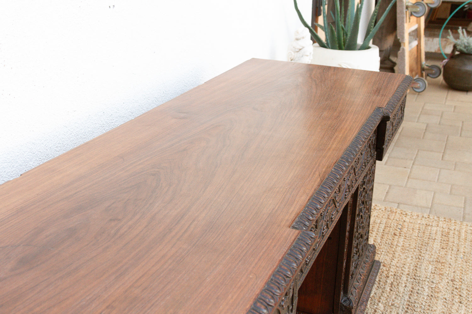 Finely Carved Anglo-Indian Rosewood Pedestal Desk