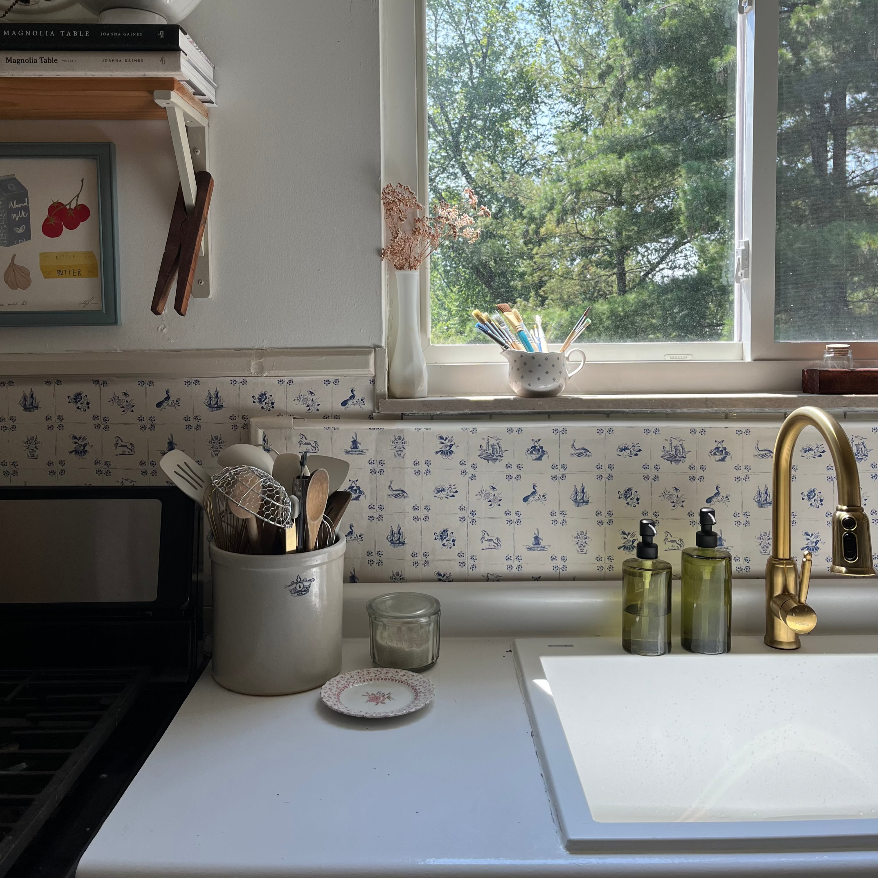 Fitz Wallpaper by House of Haricot