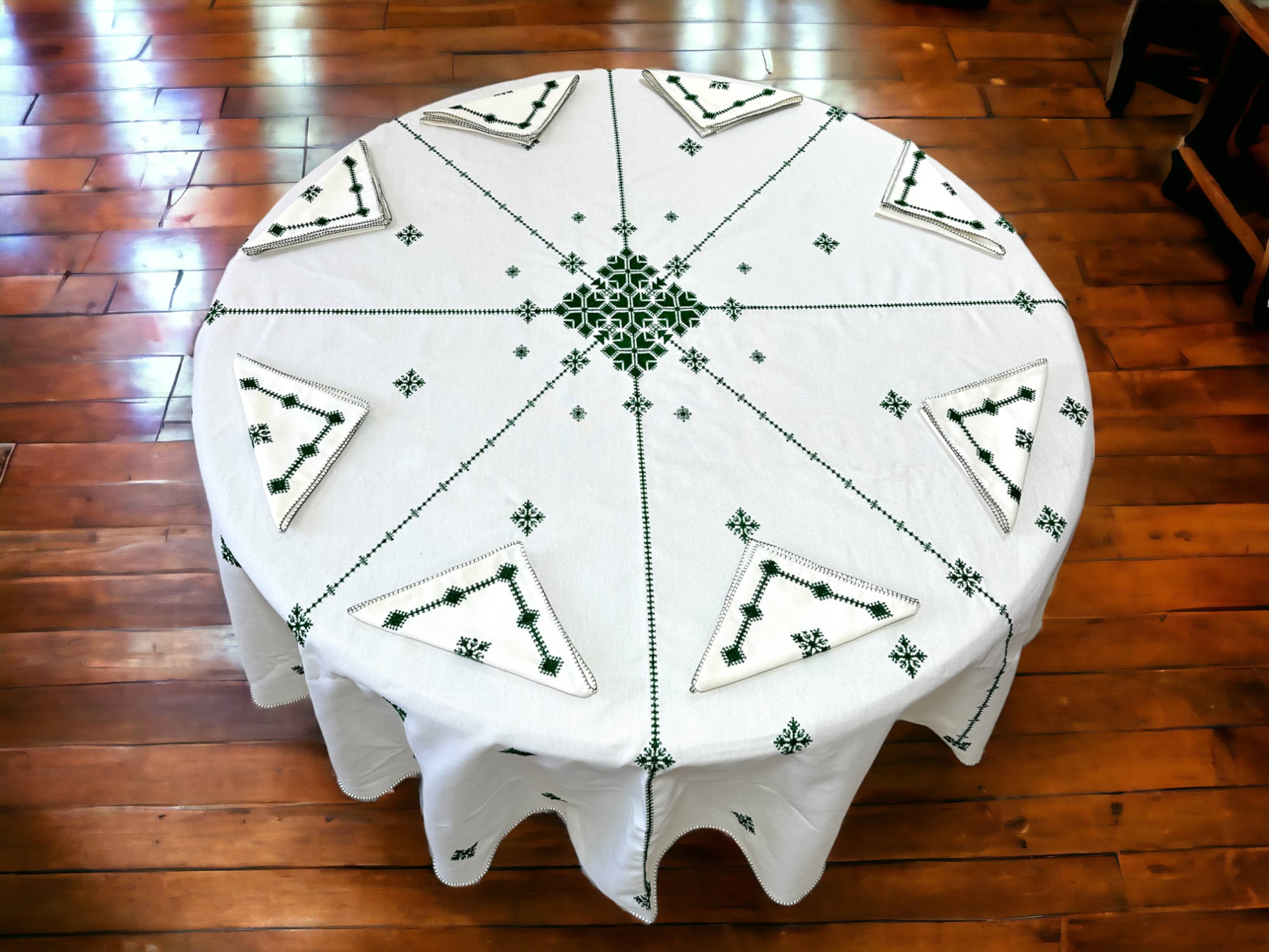 Green Hand Embroidered Table cloth and napkins, a magnificent decoration to add a Moroccan touch to your home.-2