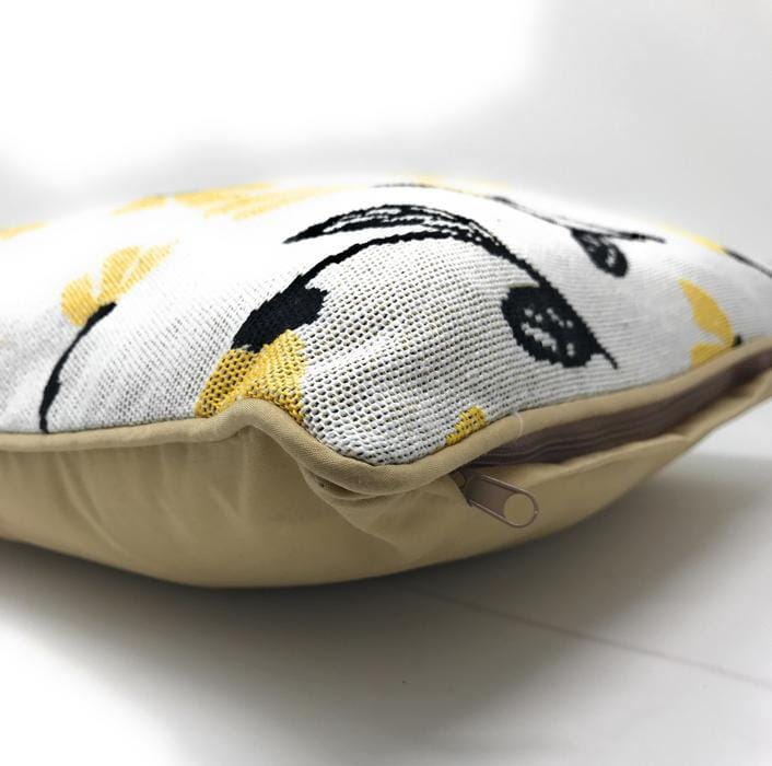 DaDa Bedding Set of 4 Pieces - Floral Garden Botanical Tapestry Throw Pillow Covers Bundle Pack - 16" x 16"