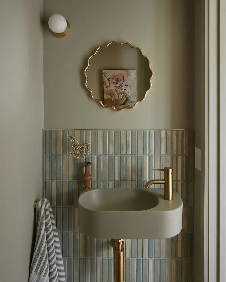Orlando American Style Irregular Mirror - Unique Wall Mirror | Alpken