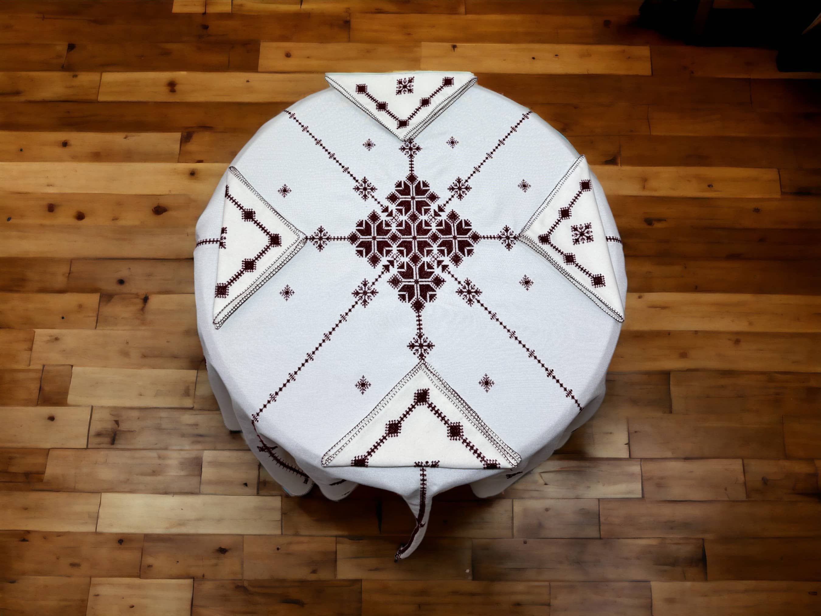 Burgundy Hand Embroidered Table cloth and napkins, a magnificent decoration to add a Moroccan touch to your home.-3