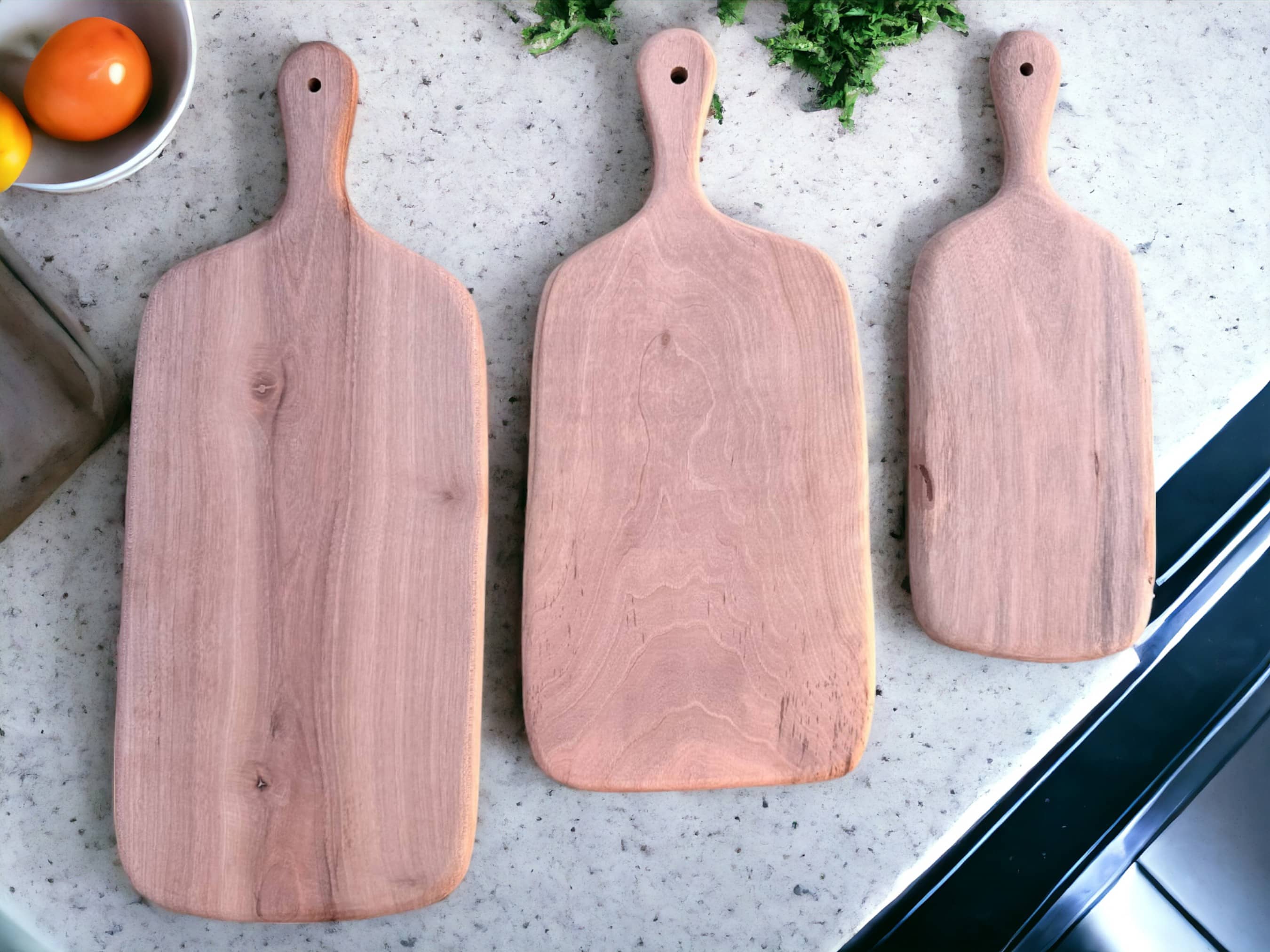 Handcrafted Walnut Wood Chopping Boards – Timeless Elegance for Your Kitchen-1