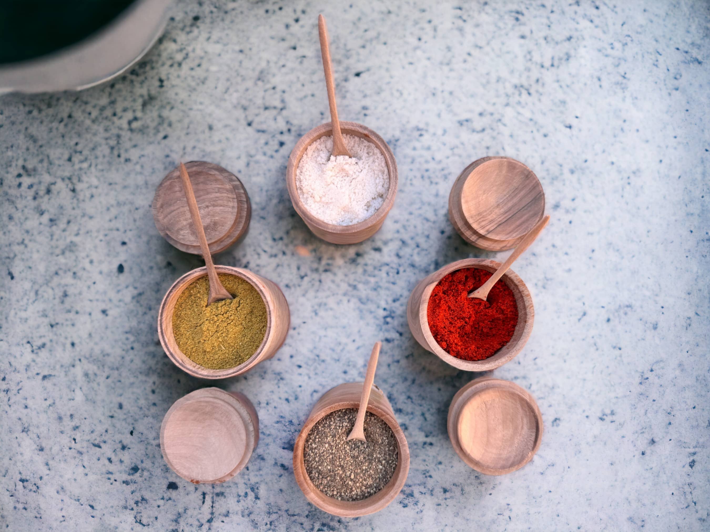 Moroccan Walnut Wood Spices Pack, Spices Accessories, Mortar and Pestle, two wooden Spice Trays, Wooden Spice Jars with accompanying spoons.-4