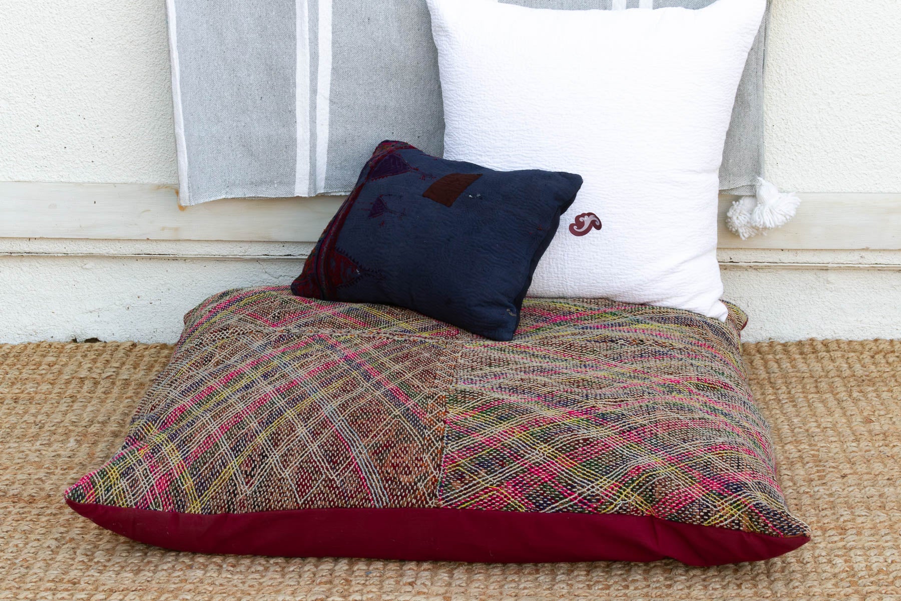 Antique Multicolor Confetti Saami Floor Cushion