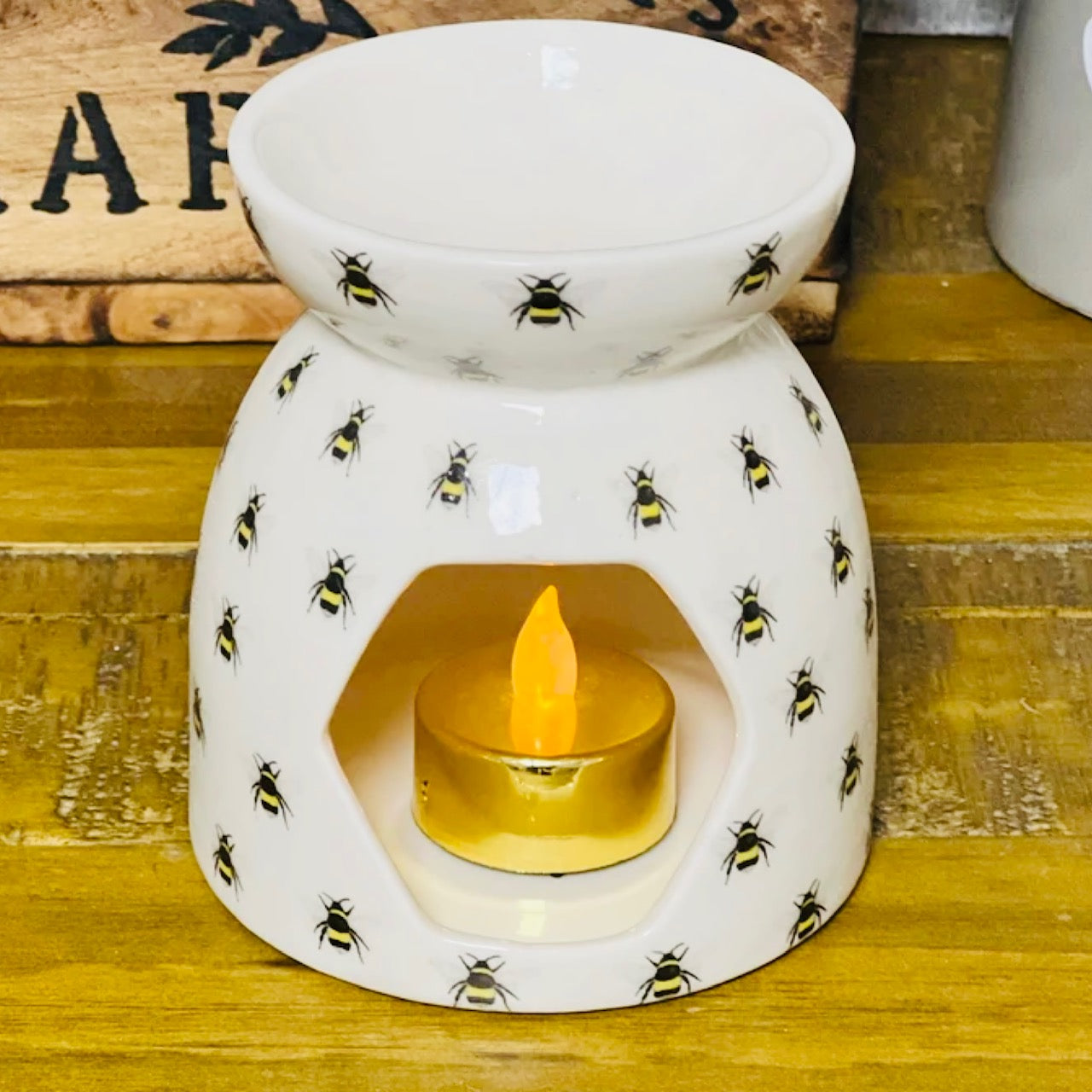 Happy Bee Print Essential Oil Wax Melt Warmer Burner-3