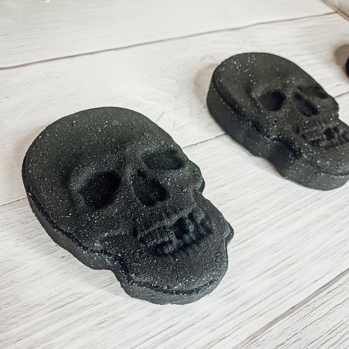 Halloween Skull Bath Bomb 5oz-1