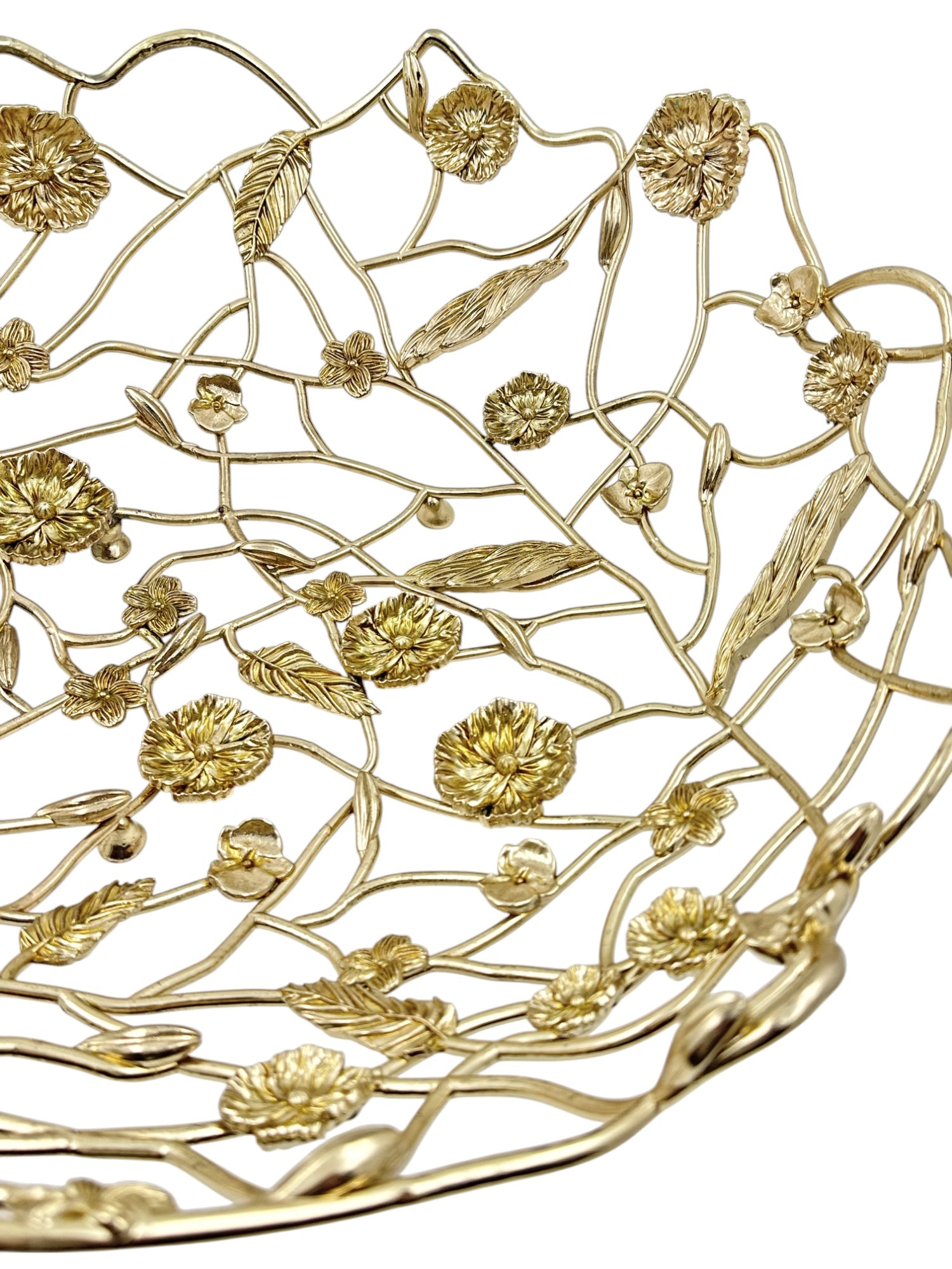 Blossom Weave - Metal Fruit Basket-1