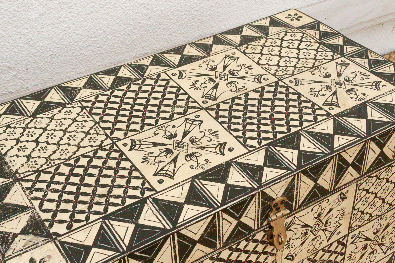 Vintage Tribal Motif Black & White Chest