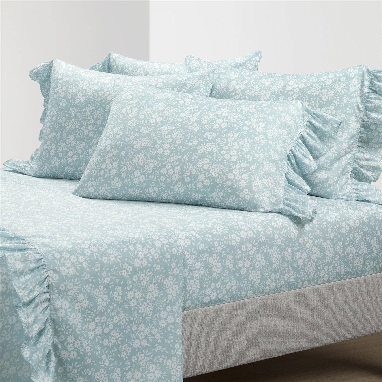 King Size Polyester Blue Ruffle Floral 6 Piece Sheet Set-1