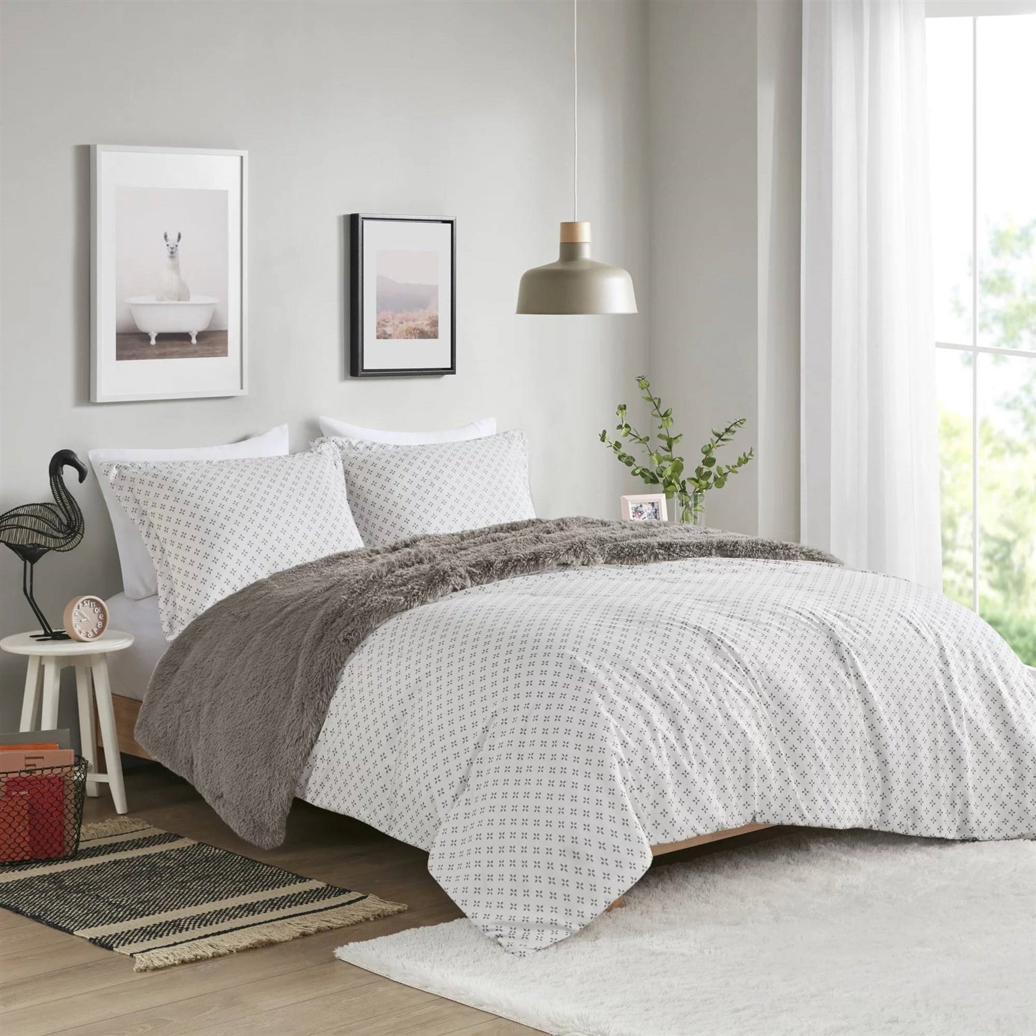 King/CAL King size Grey Reversible Soft Sherpa Faux Fur 3-Piece Comforter Set-2