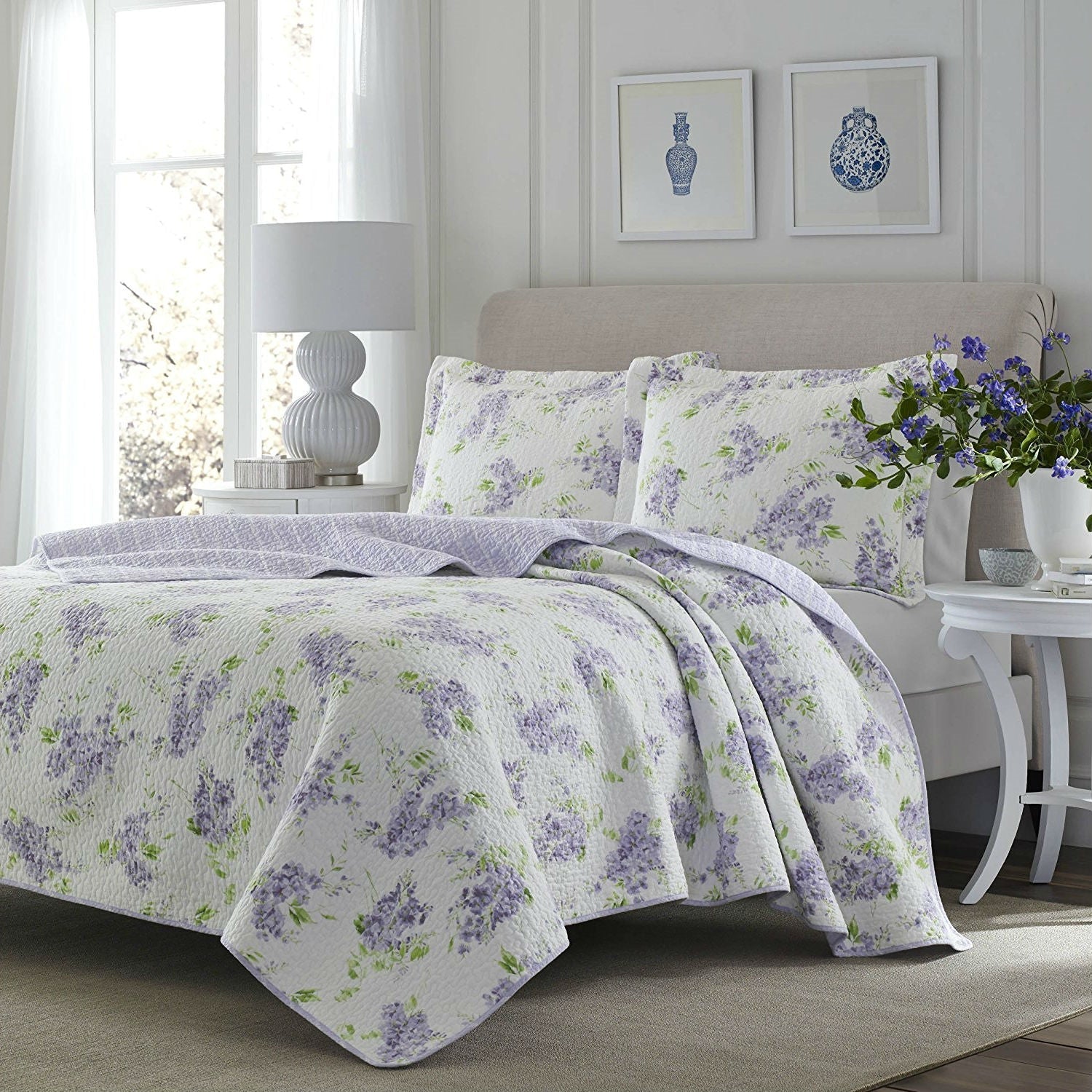 Full / Queen size 3-Piece Cotton Quilt Set with White Purple Floral Pattern-0