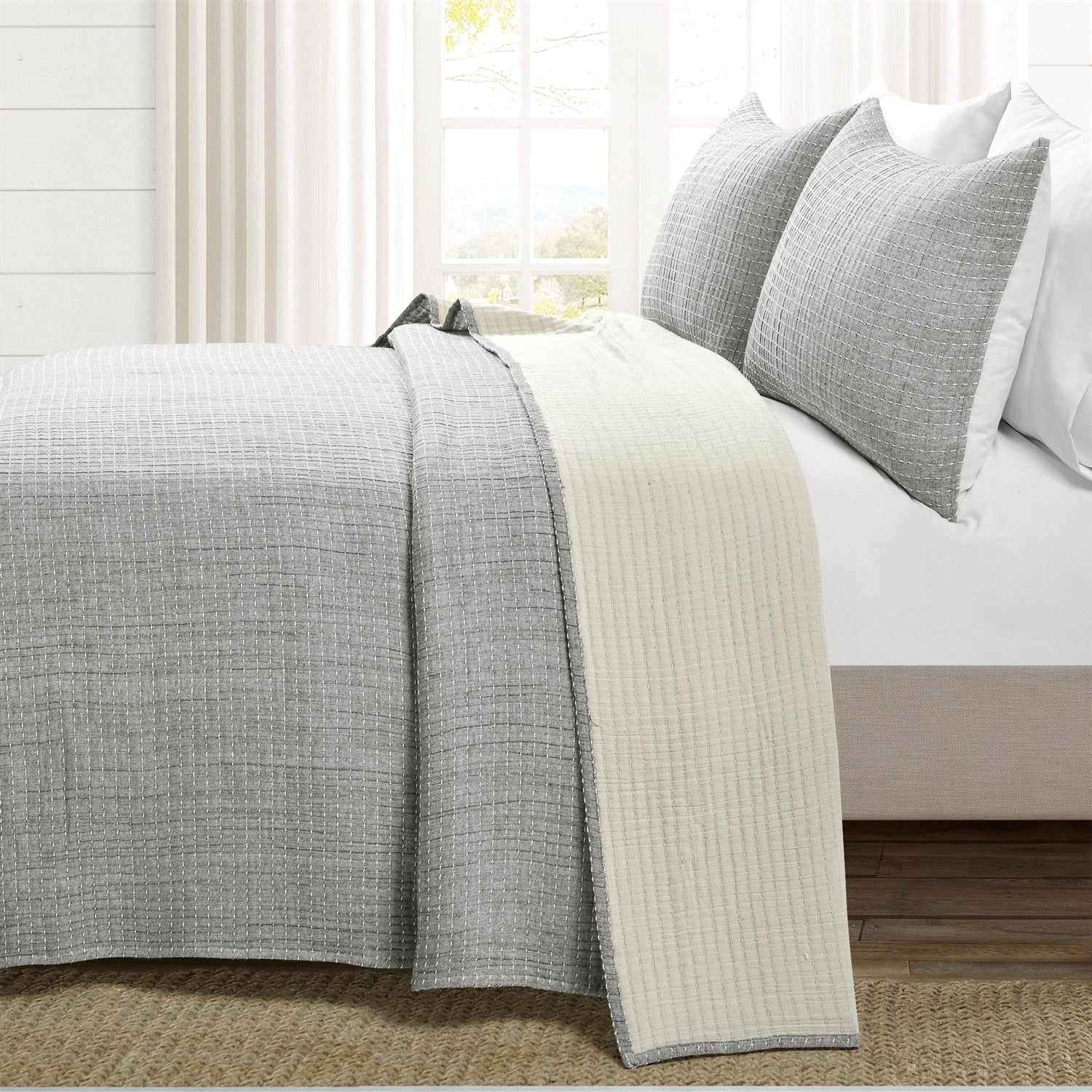 King Size 3-Piece Reversible Cotton Yarn Woven Coverlet Set in Grey Cream-1