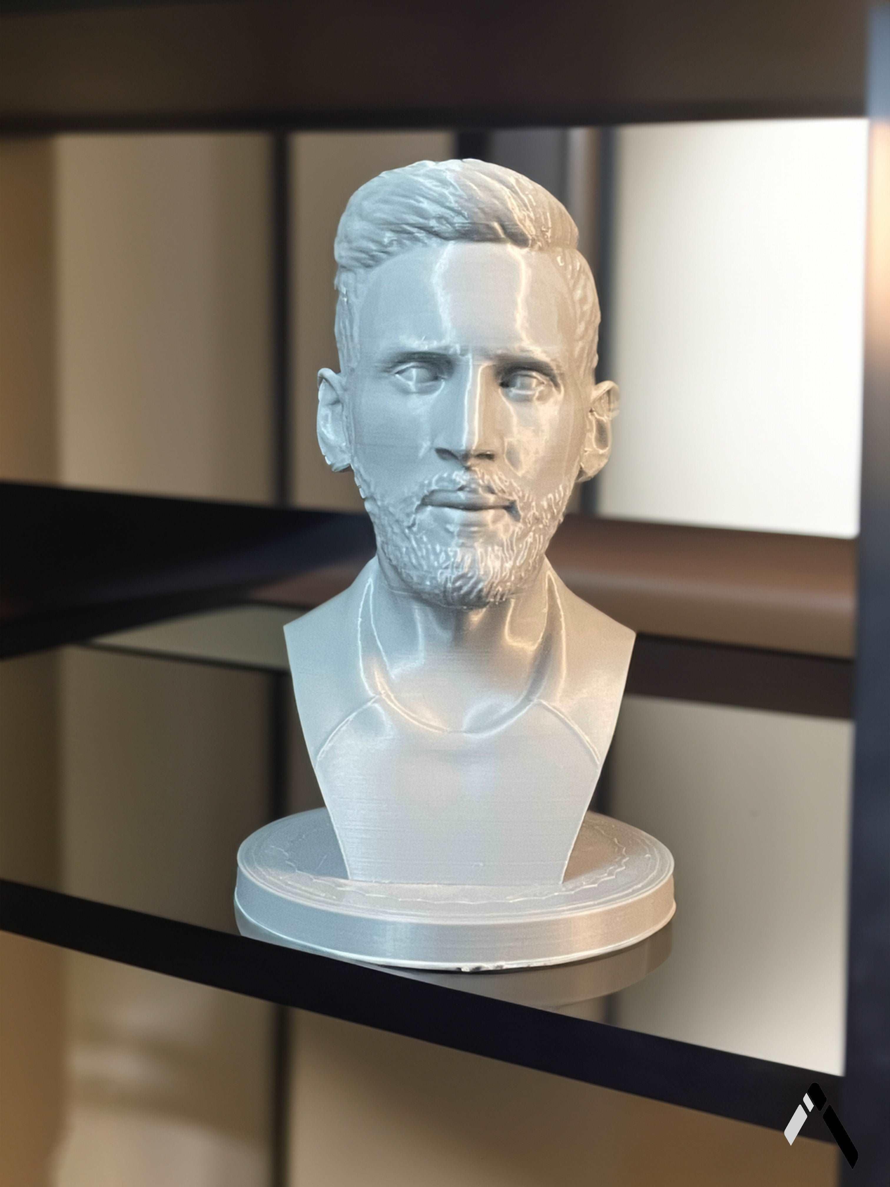 Lionel Messi Bust Sculpture-1