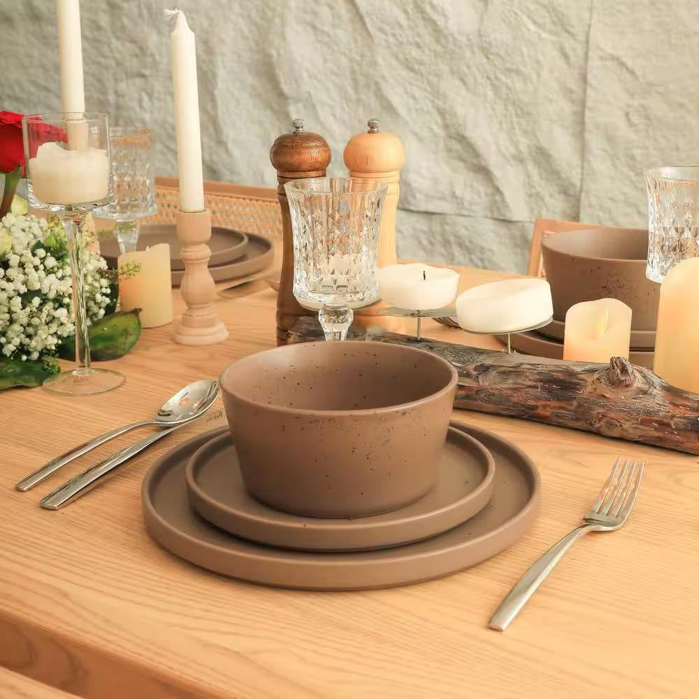 16-Piece Stoneware Dinnerware Set in Matte Brown - Service for 4-2