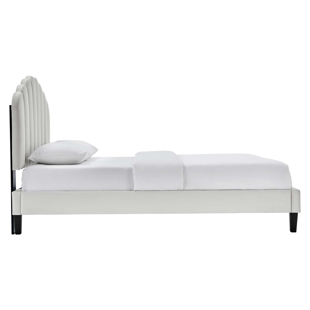 Daisy Performance Velvet Full Platform Bed by Modway