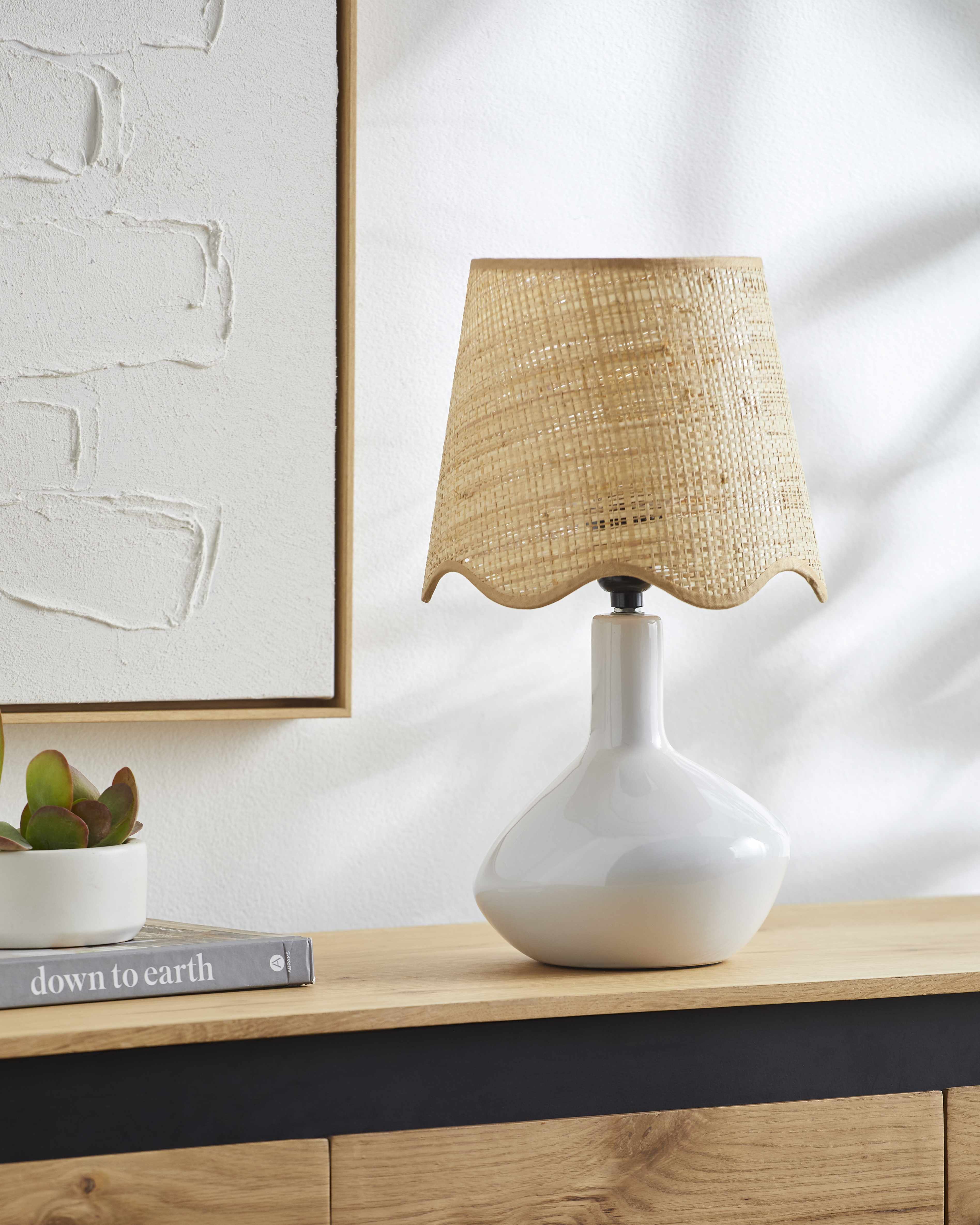 Neuenhagen White Rattan Ceramic Table Lamp-4