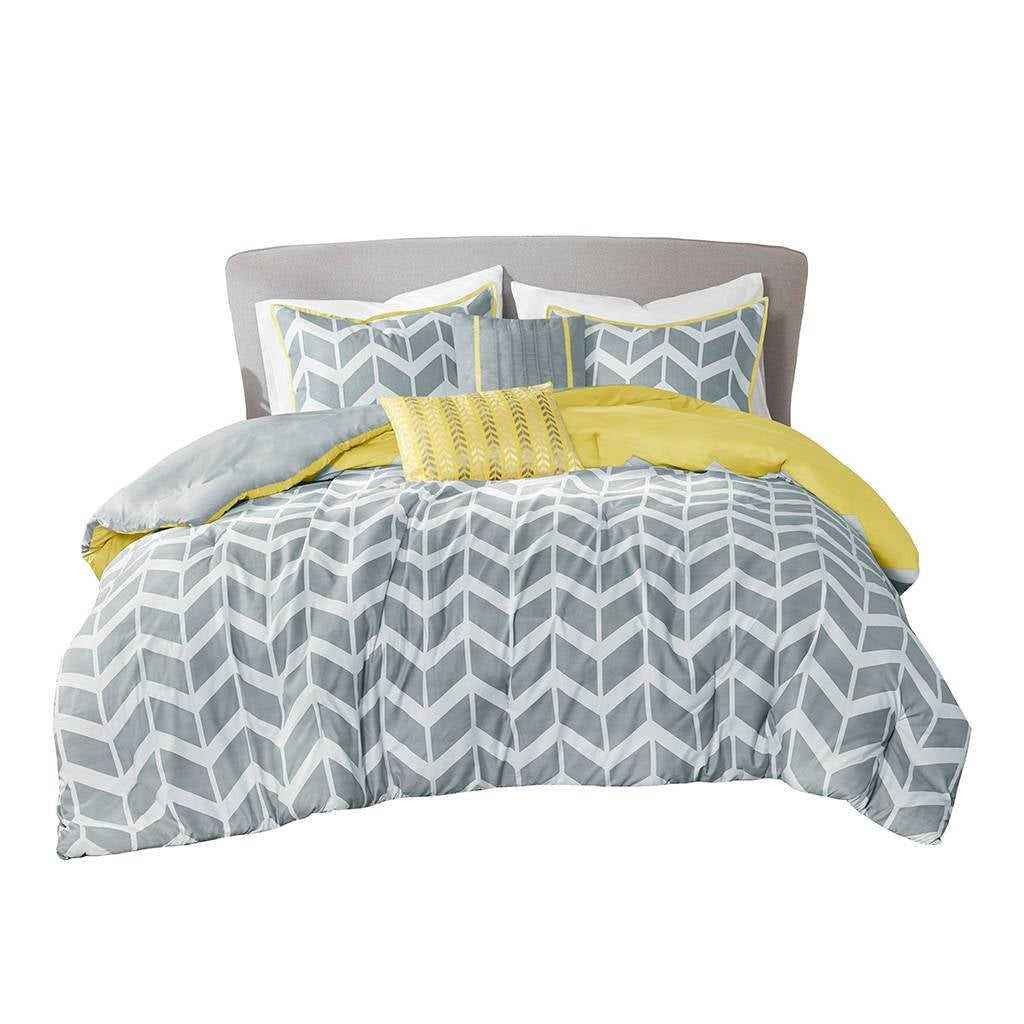 King / Cal King Reversible Comforter Set in Grey White Yellow Chevron Stripe-1