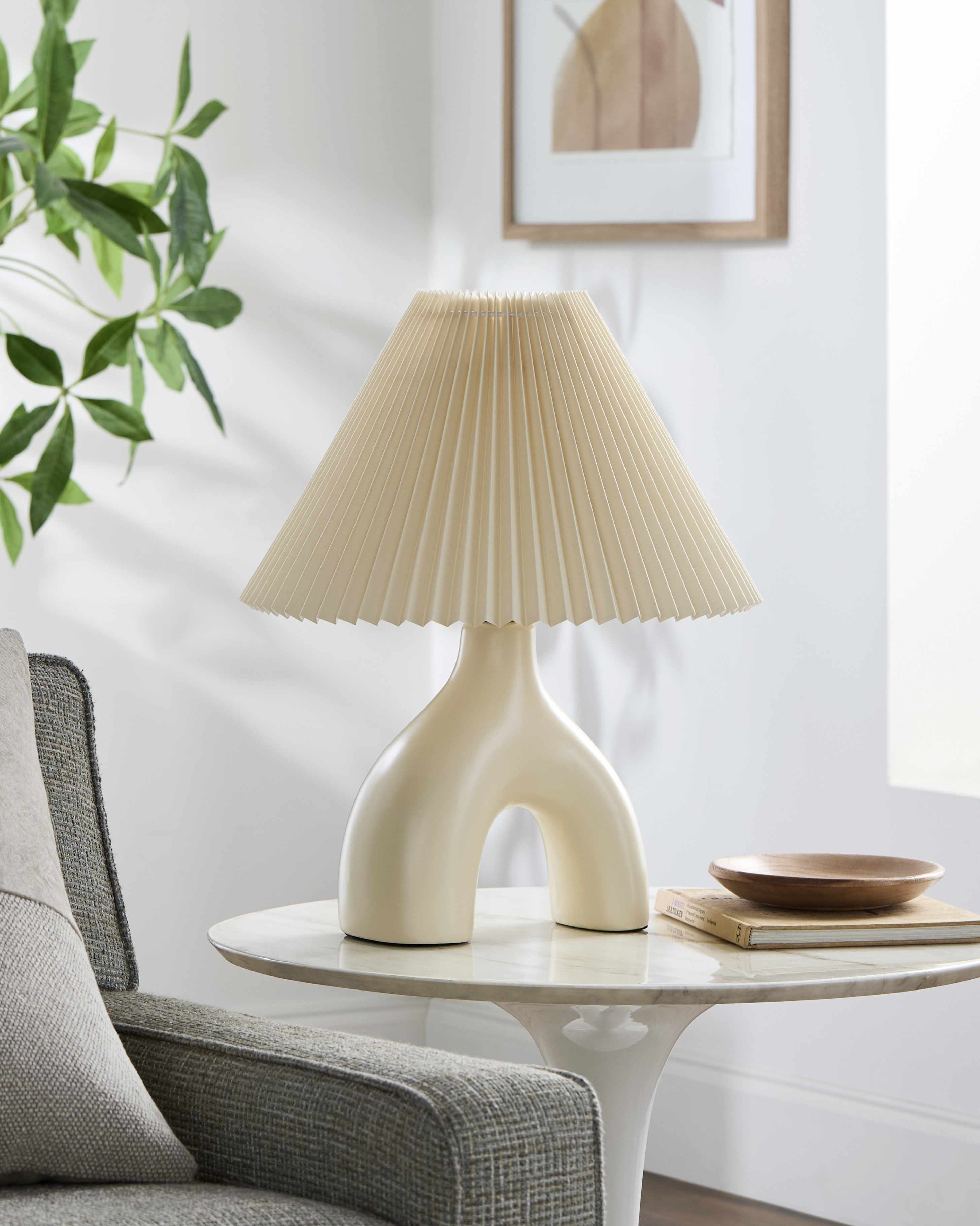 Nordhalben Table Lamp-2
