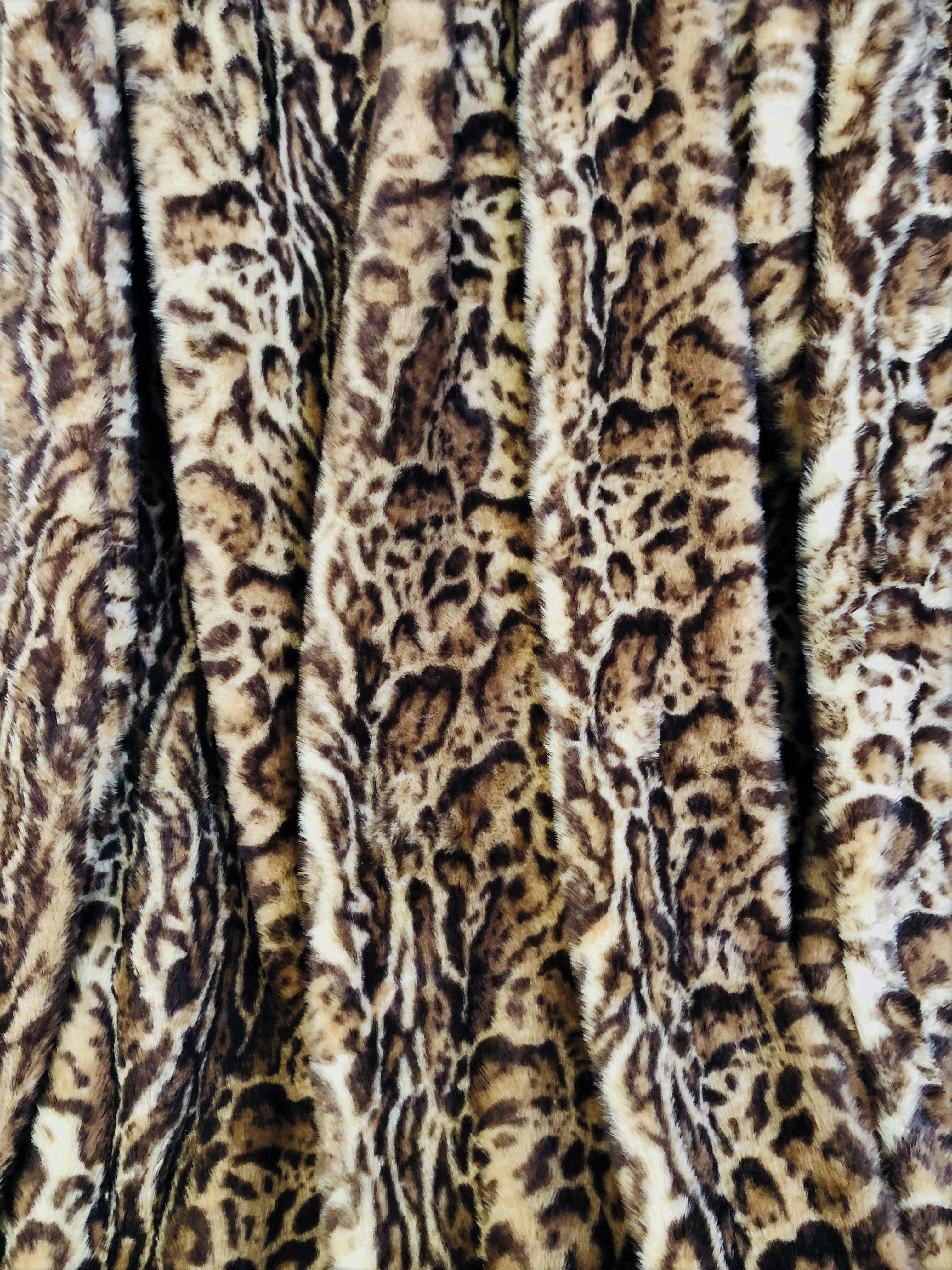 Jungle Cat Faux Fur Luxury Throw-2