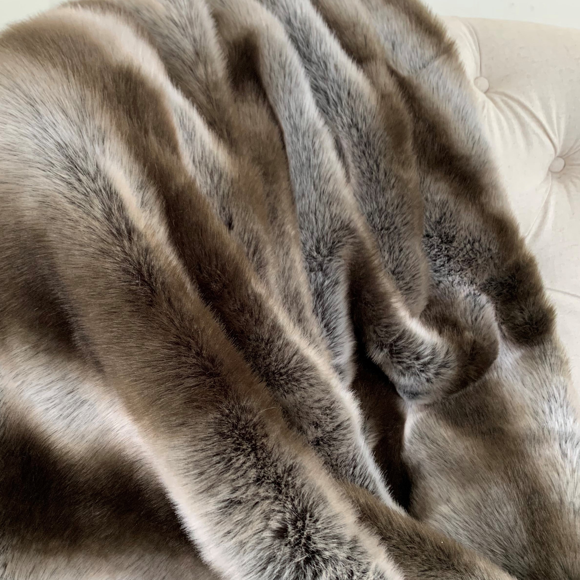 Fancy Gray Silver Chinchilla Faux Fur Handmade Luxury Throw-2