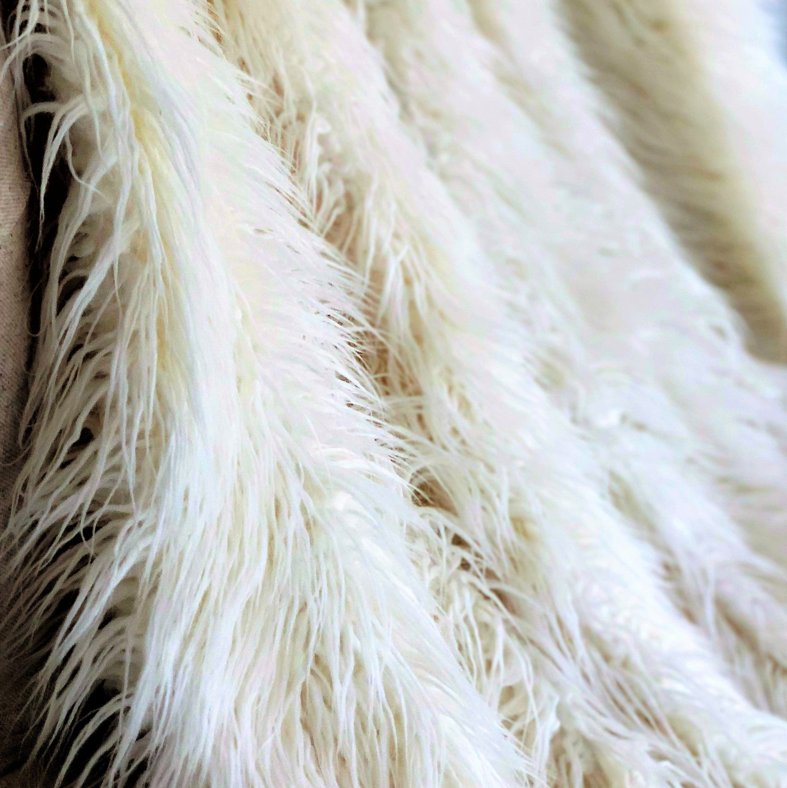 Off-White Mongolian Faux Fur Luxury Throw-2