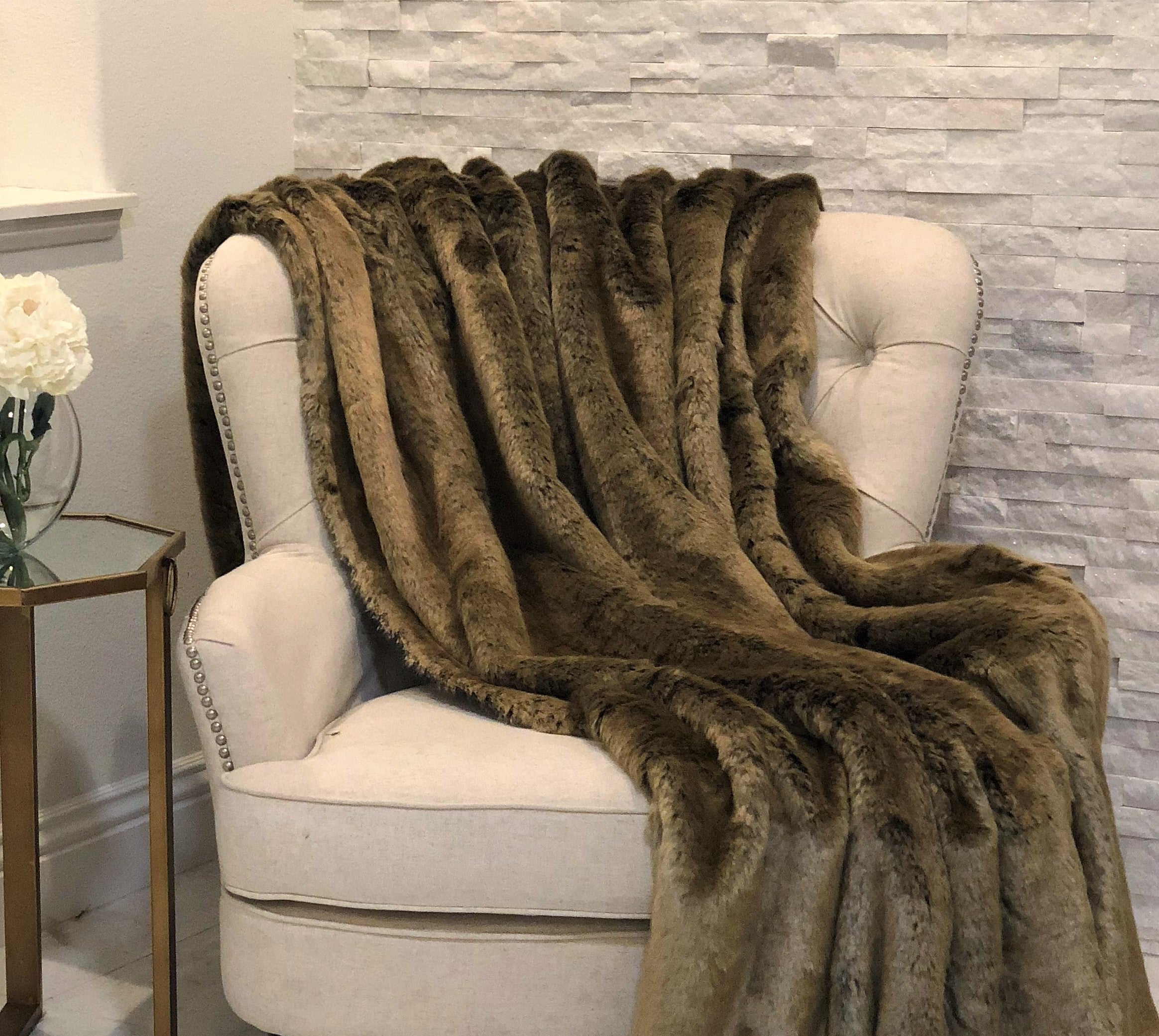 Tissavel Volga Rabbit Faux Fur Handmade Luxury Throw-1