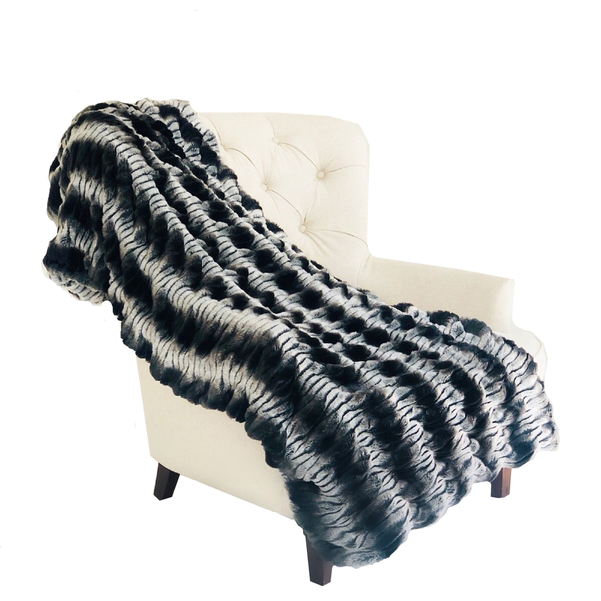 Tissavel Char-pei Gray and Black Chinchilla Faux Fur Luxury Throw-0