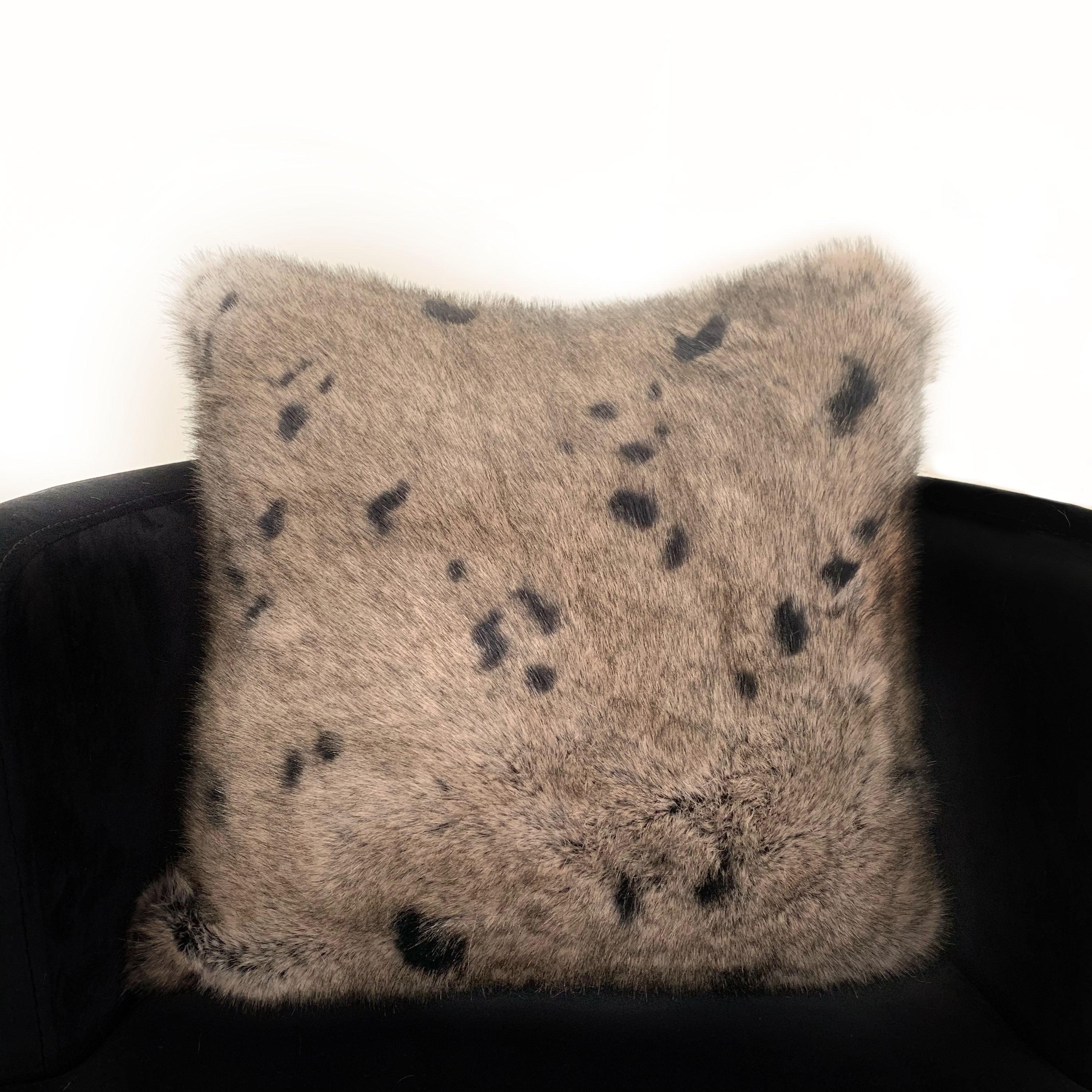 Plutus Gray Gunmetal Two Tone Animal Faux Fur Luxury Throw Pillow-1